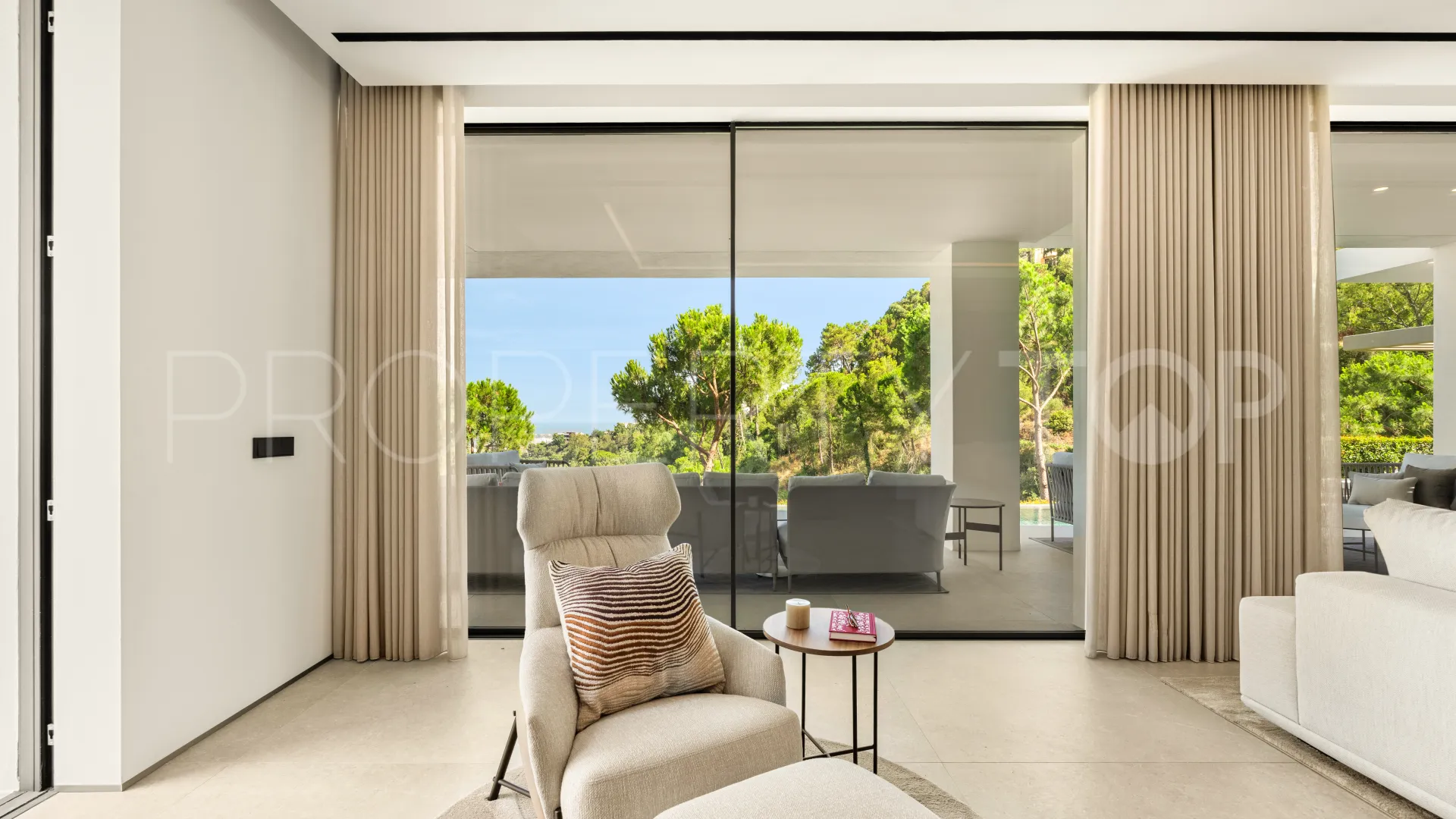 6 bedrooms La Quinta villa for sale