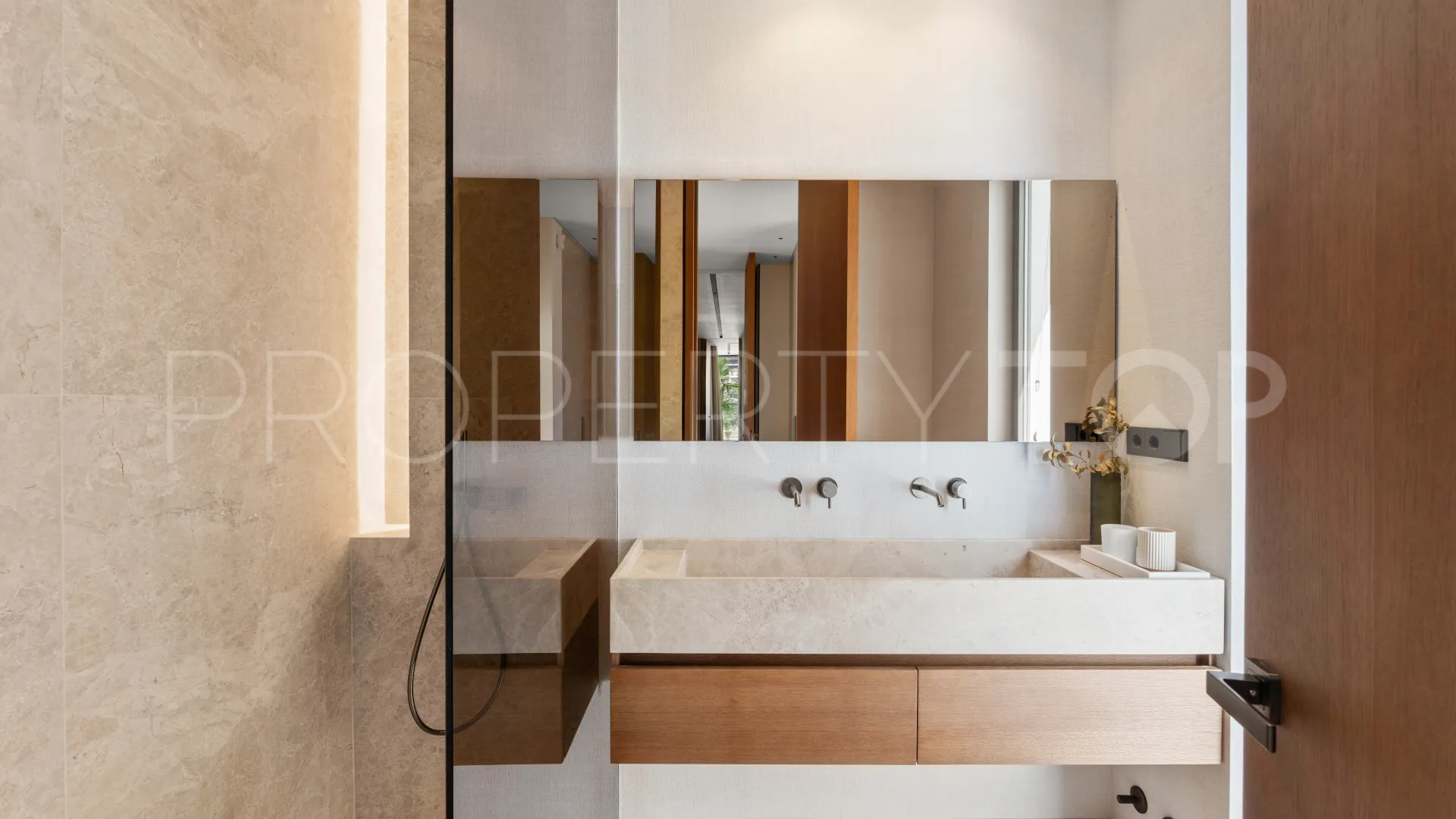 6 bedrooms La Quinta villa for sale