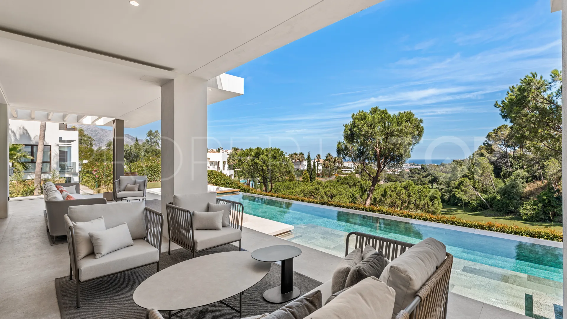 6 bedrooms La Quinta villa for sale