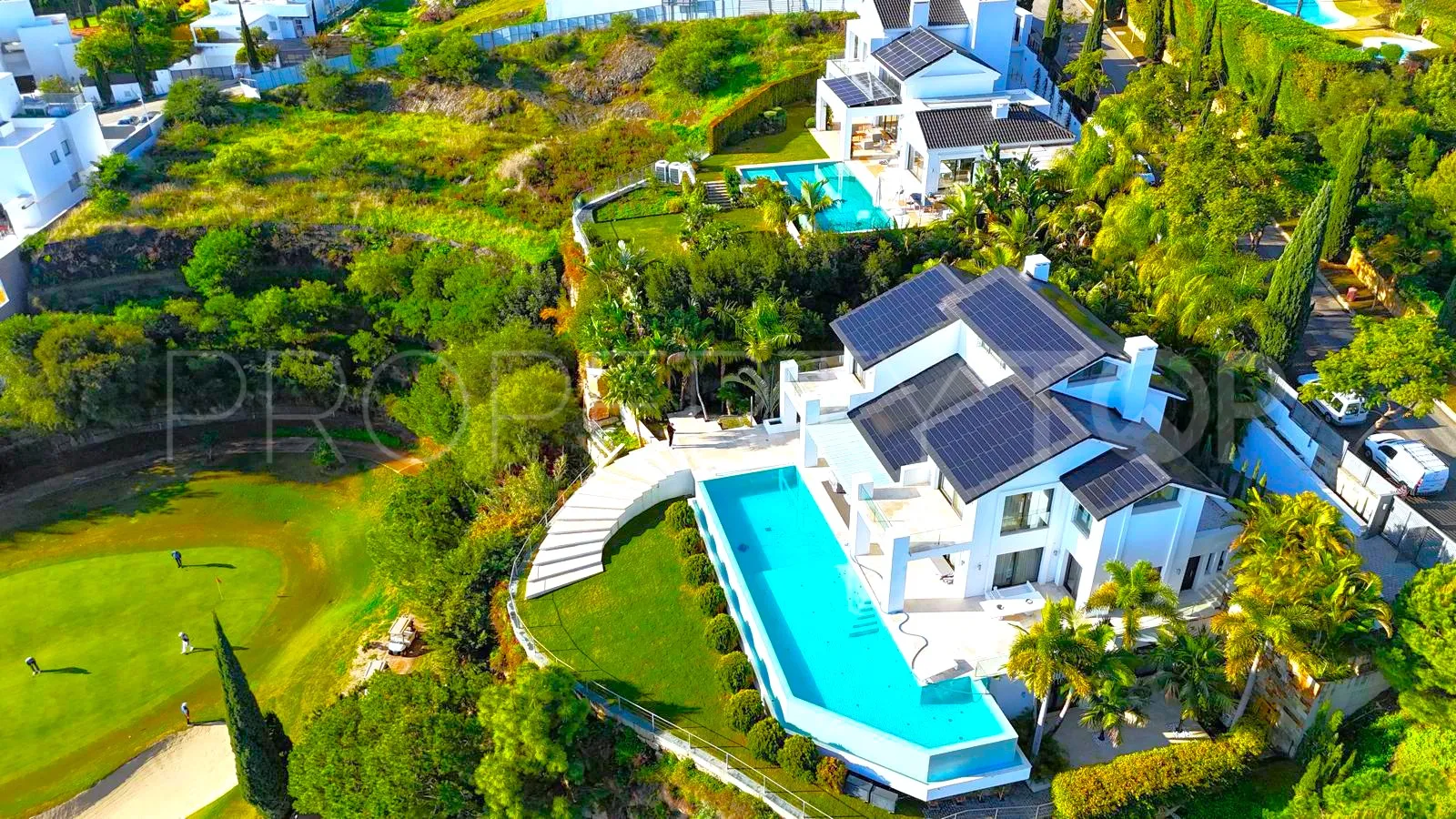 Villa for sale in Los Flamingos with 6 bedrooms