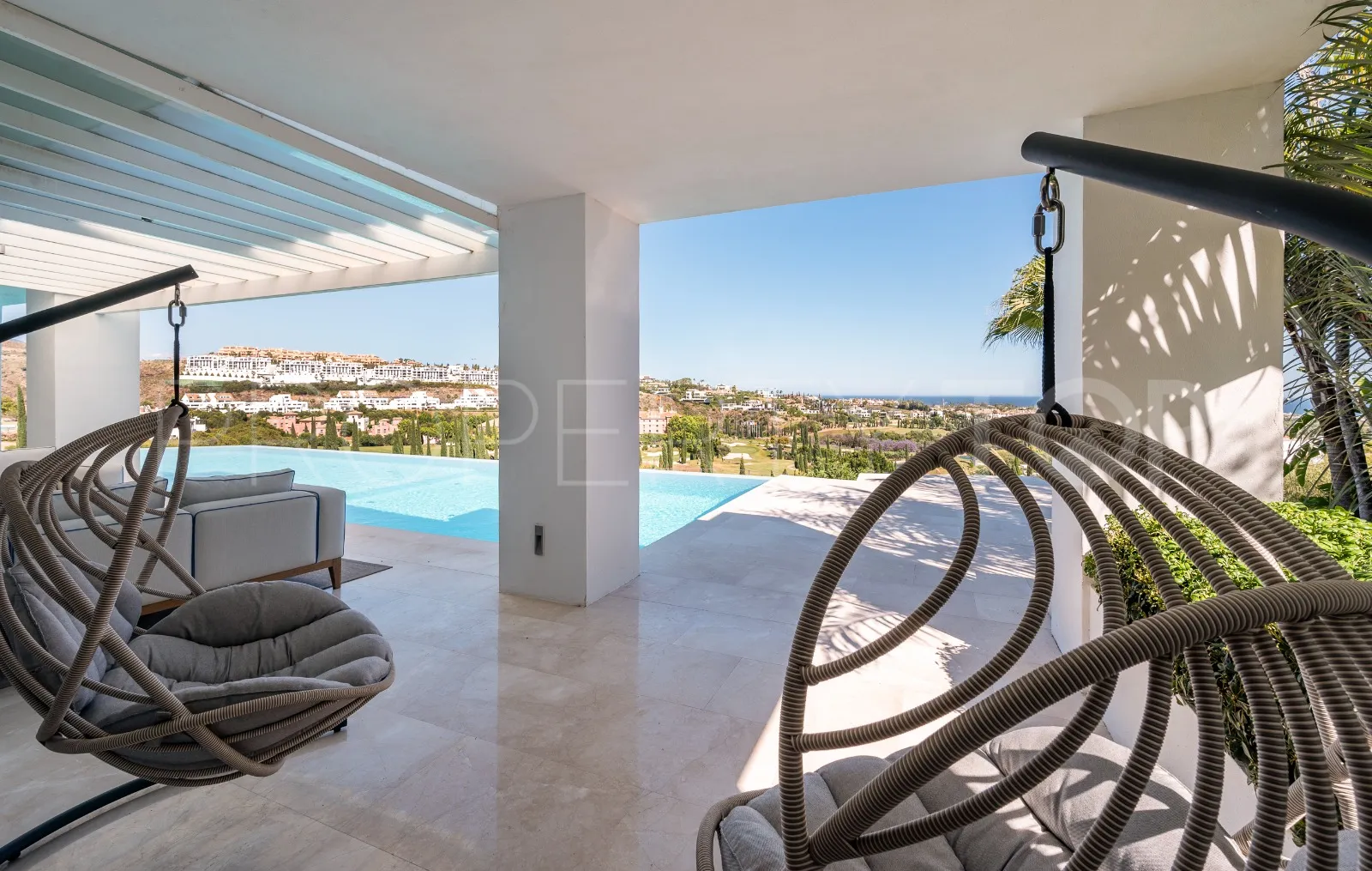 Villa for sale in Los Flamingos with 6 bedrooms