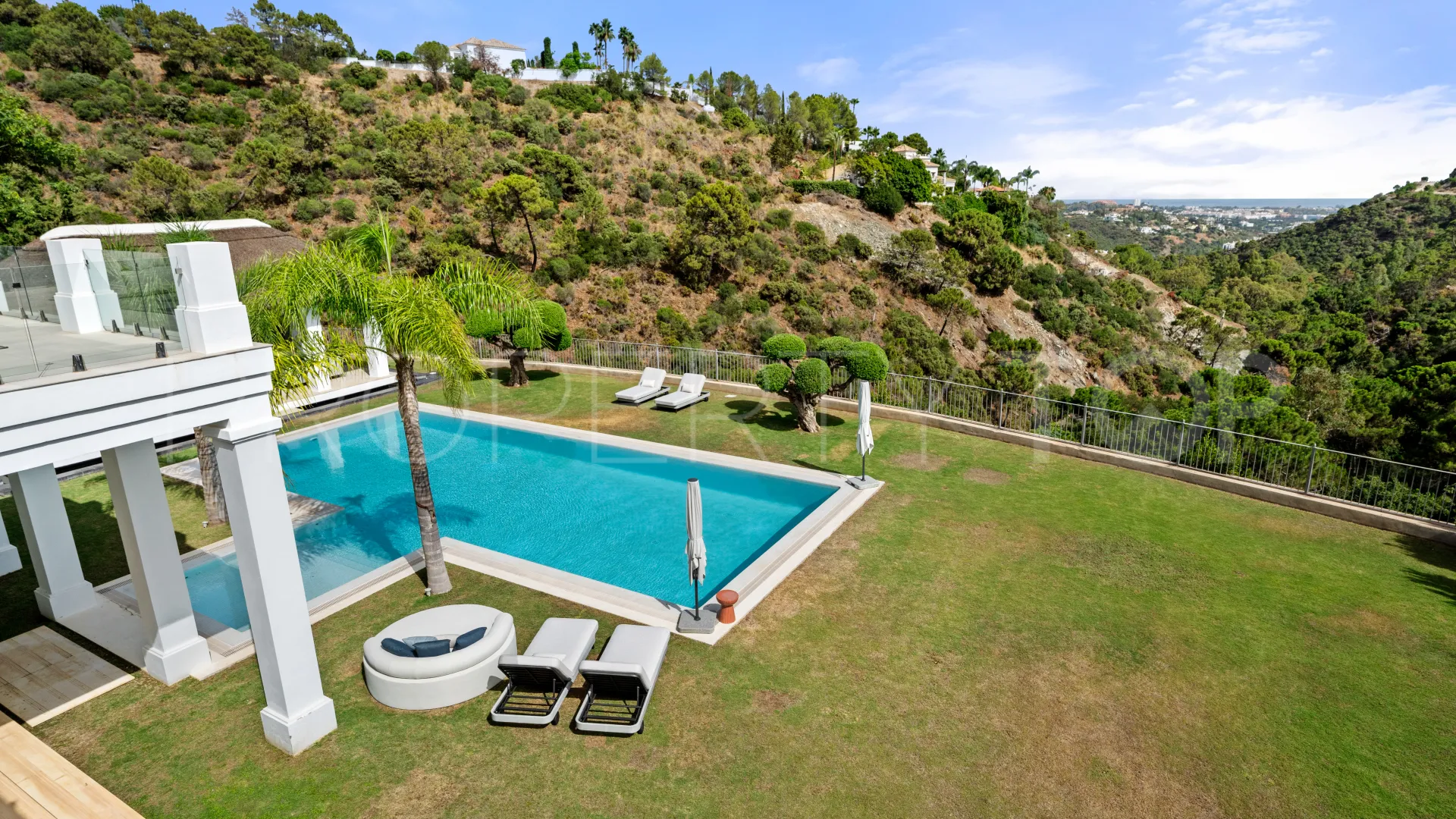 Villa for sale in El Madroñal