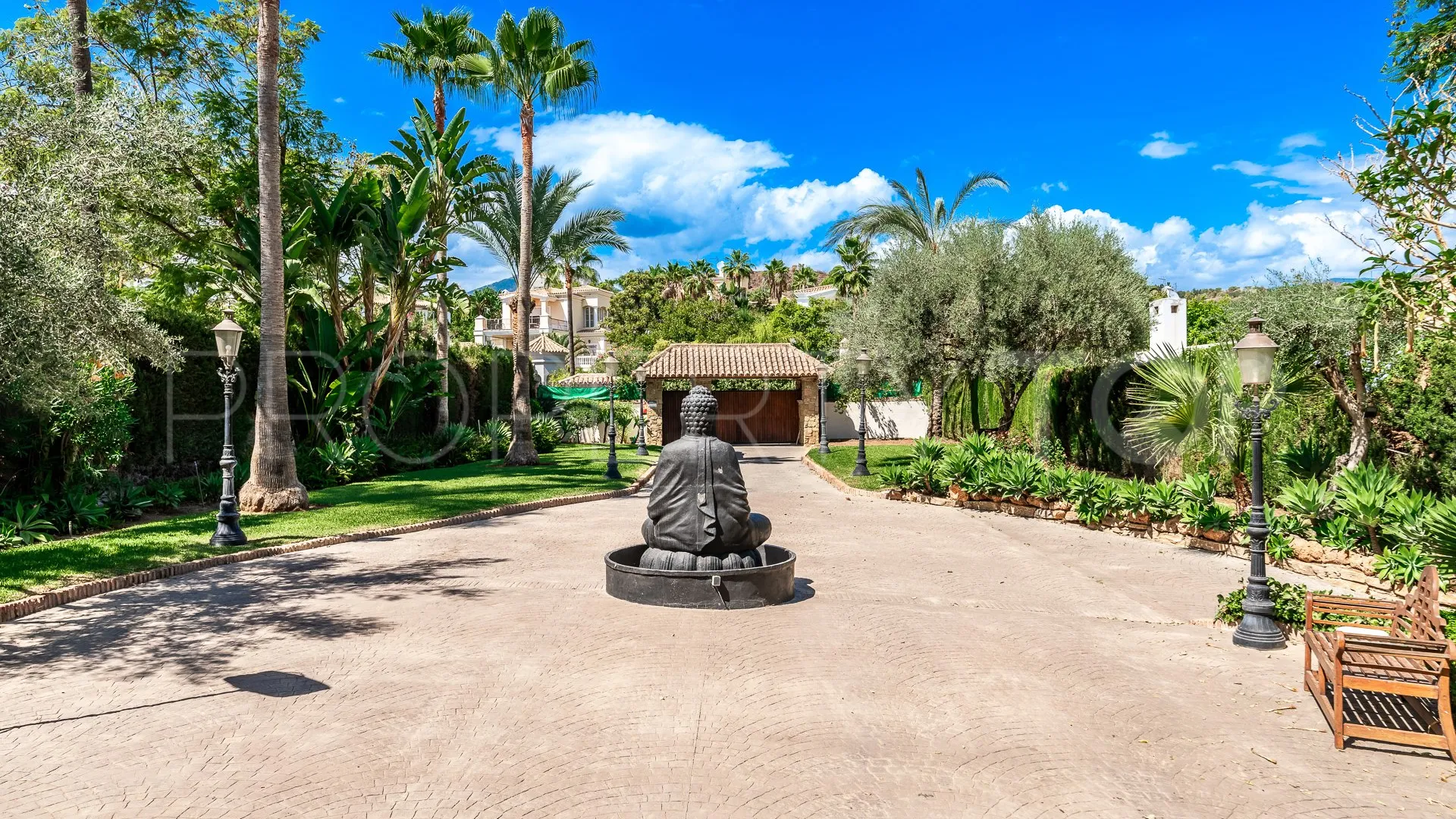 Villa en venta en Los Naranjos Golf