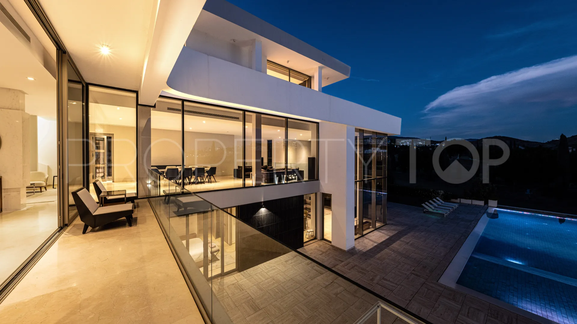 Villa for sale in Los Flamingos