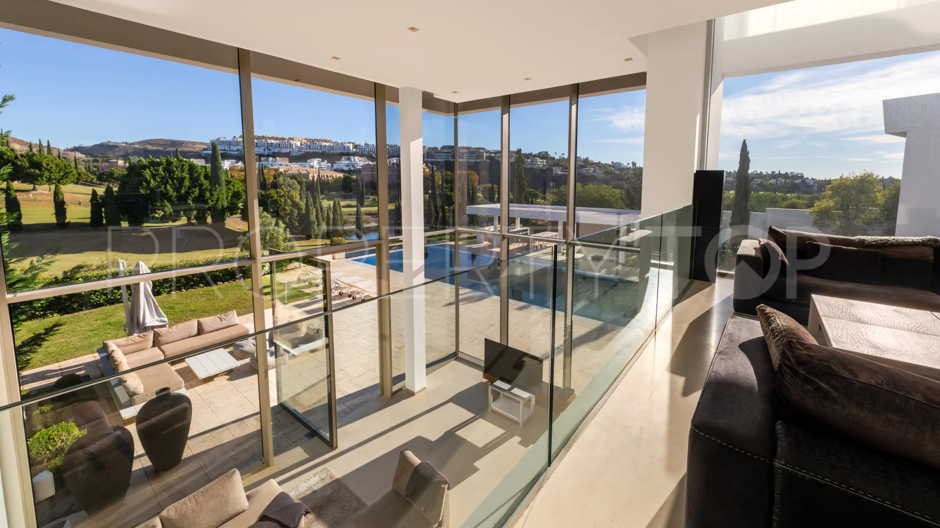 Villa for sale in Los Flamingos