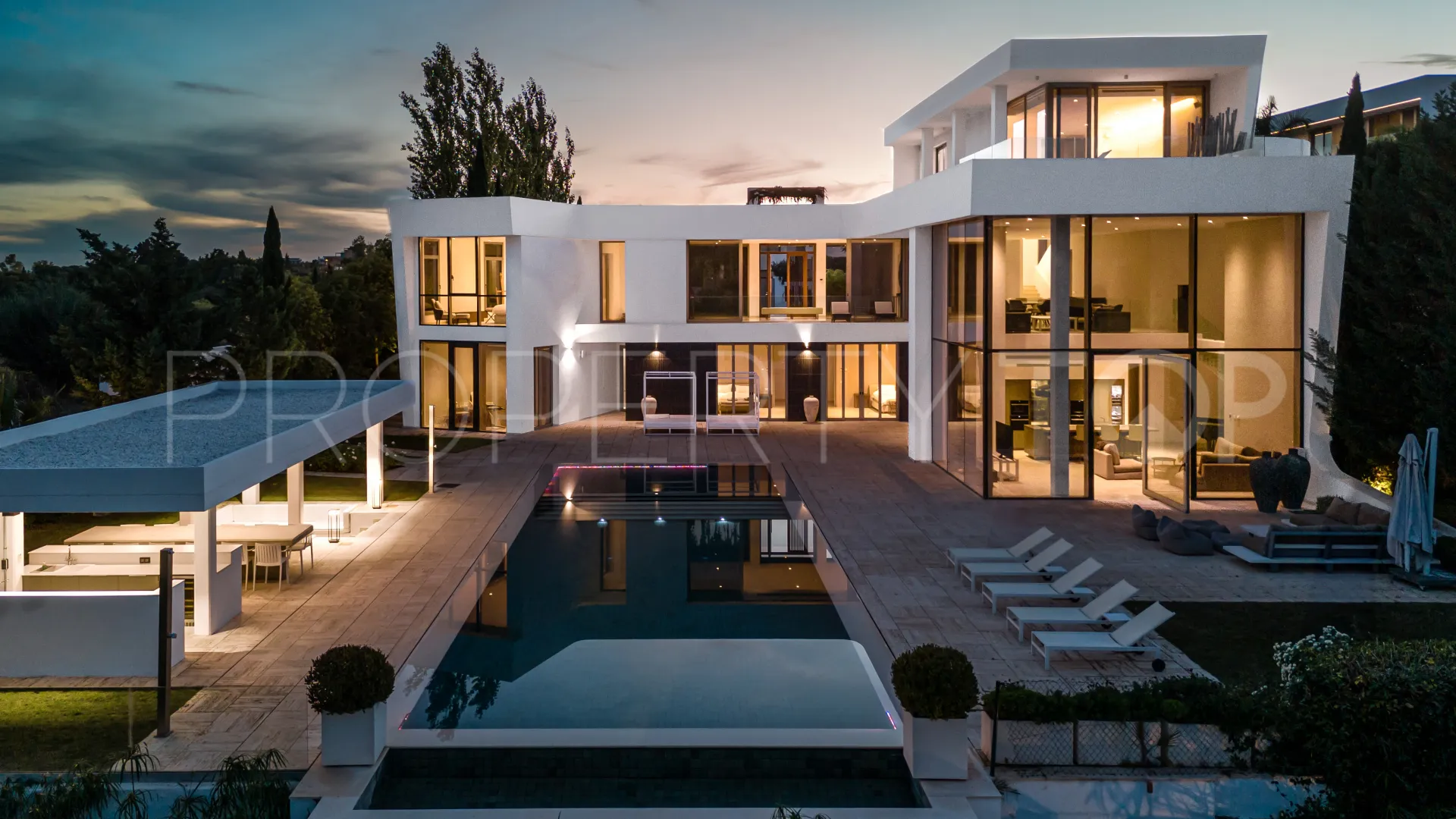 Villa for sale in Los Flamingos