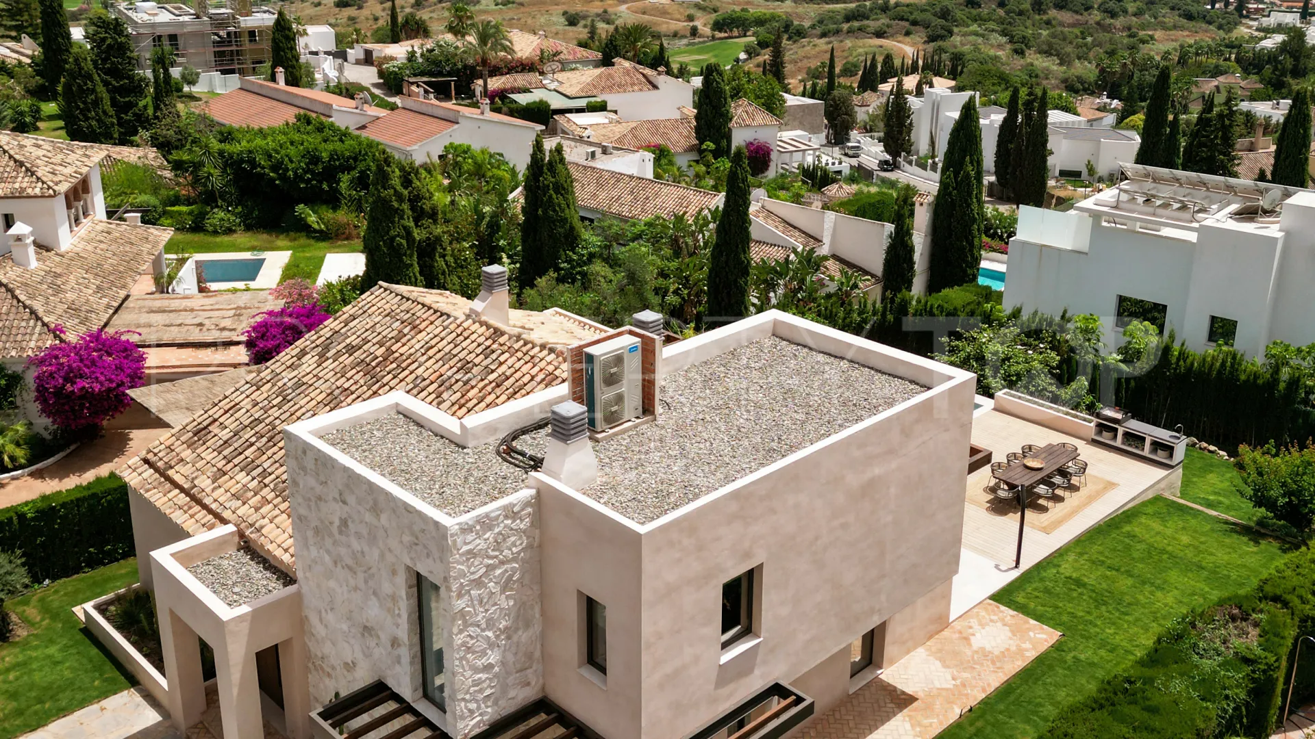 Villa for sale in Paraiso Alto with 4 bedrooms