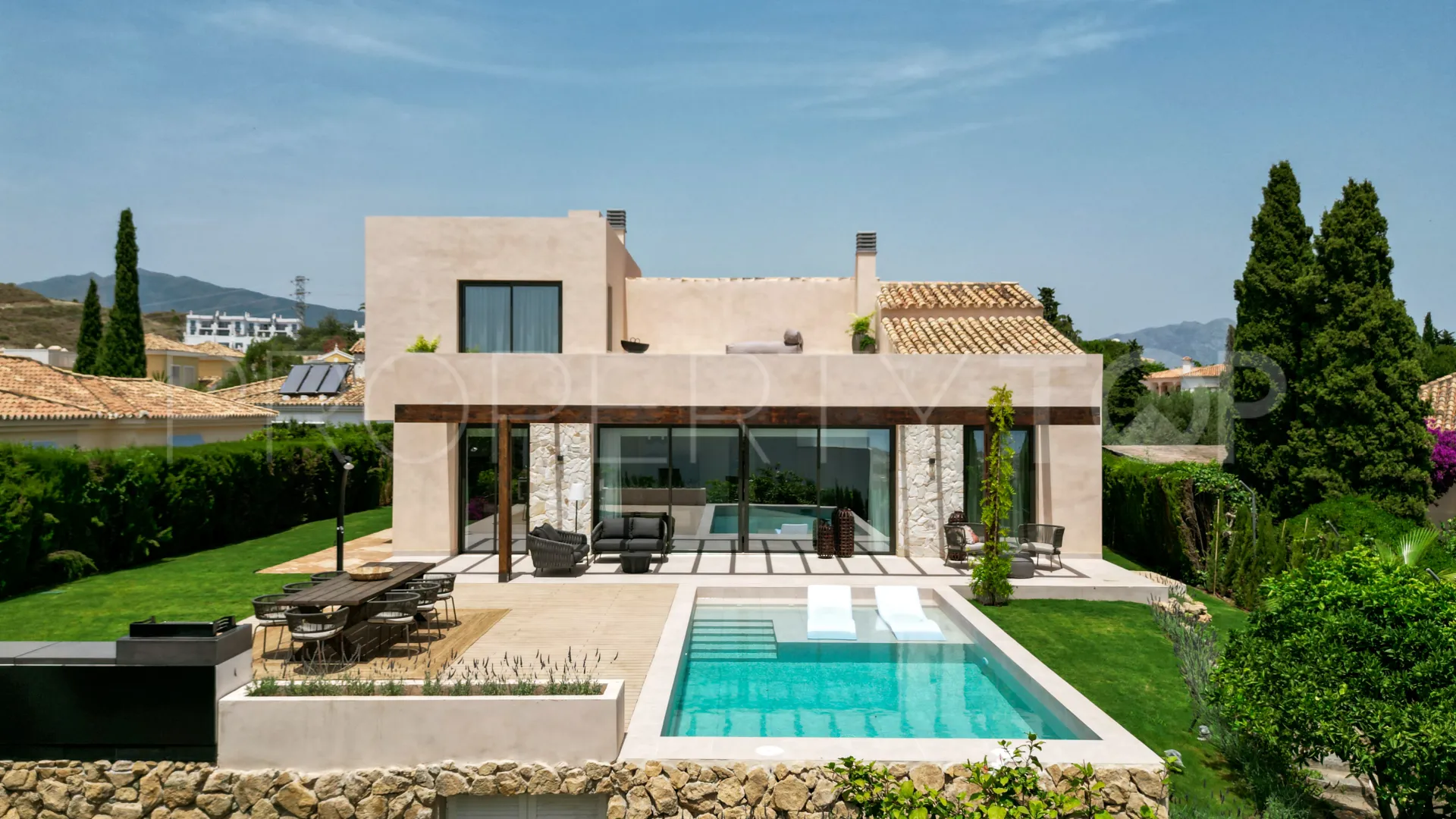 Villa for sale in Paraiso Alto with 4 bedrooms