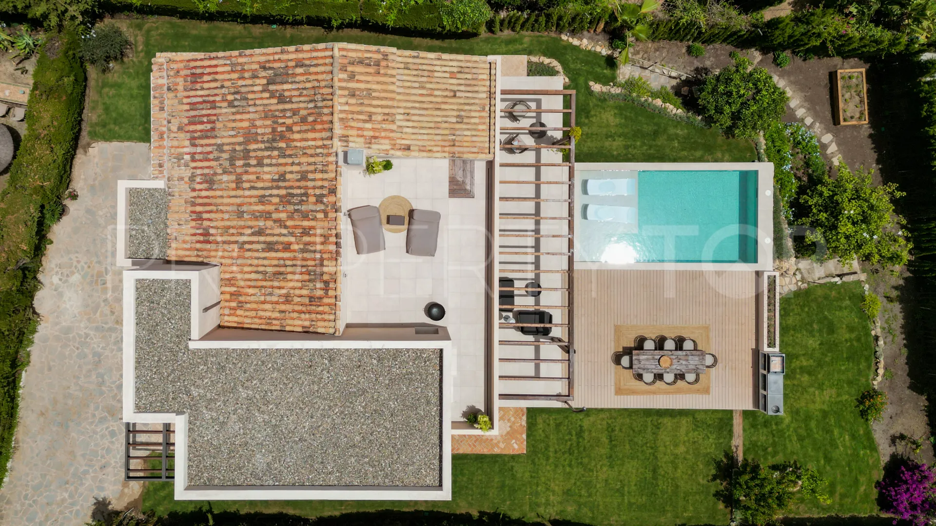 Villa for sale in Paraiso Alto with 4 bedrooms