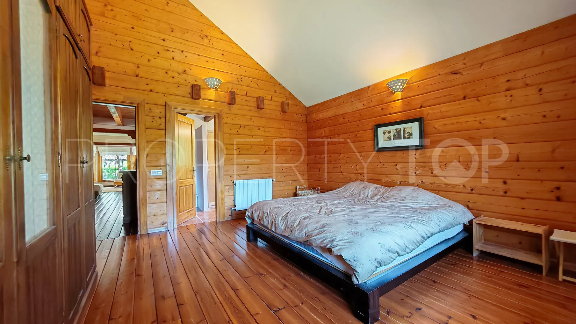 Ojen, finca con 3 dormitorios a la venta