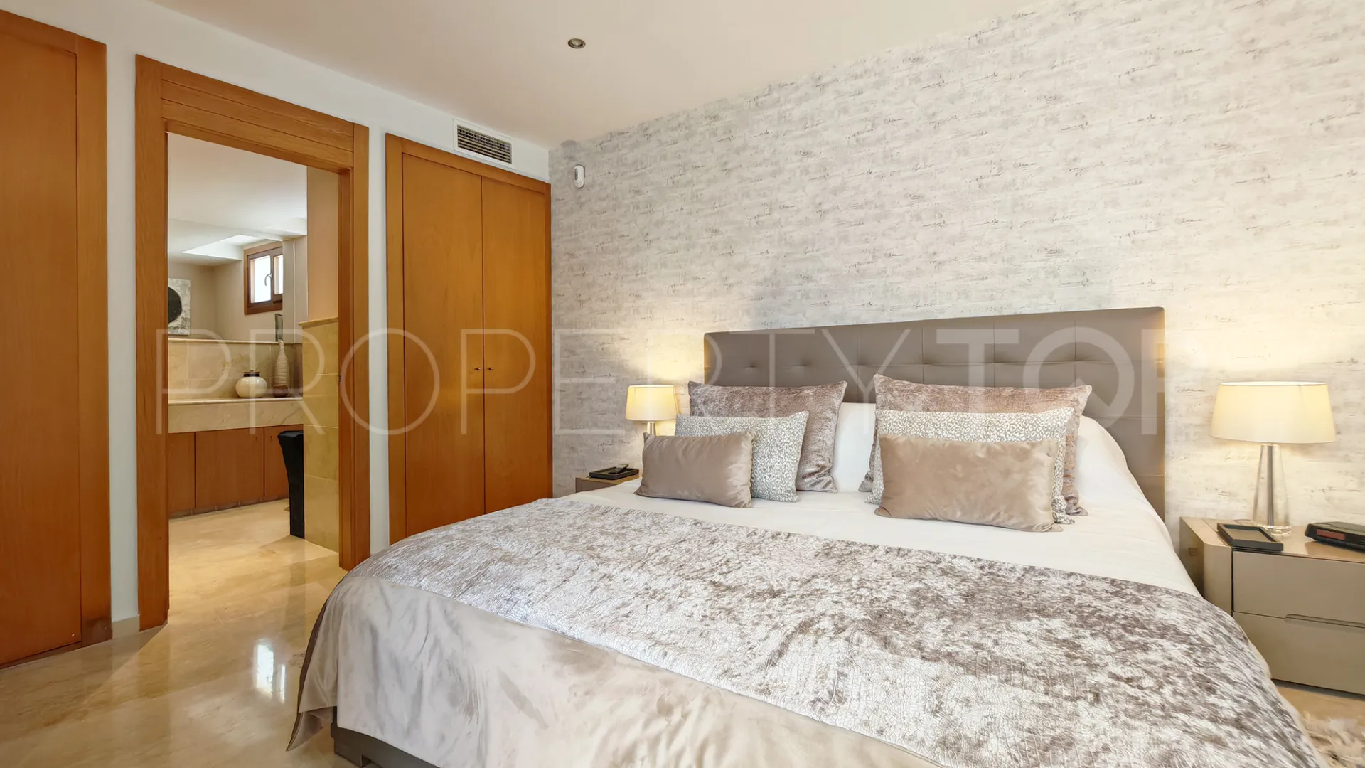 3 bedrooms apartment for sale in Los Altos de los Monteros