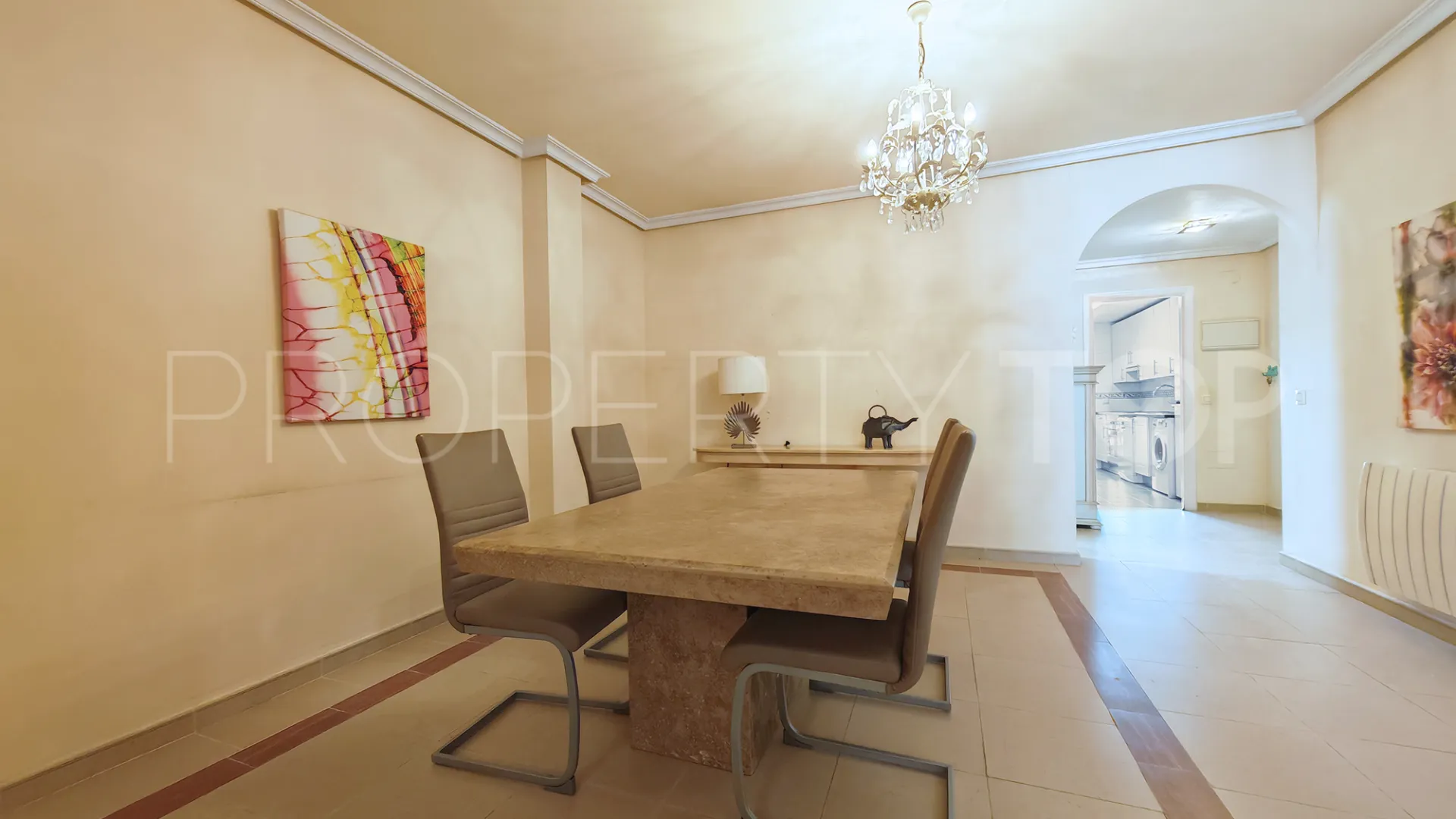 Nueva Andalucia 2 bedrooms apartment for sale