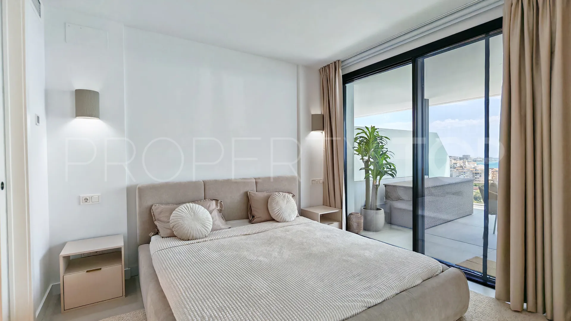 El Higueron 2 bedrooms apartment for sale