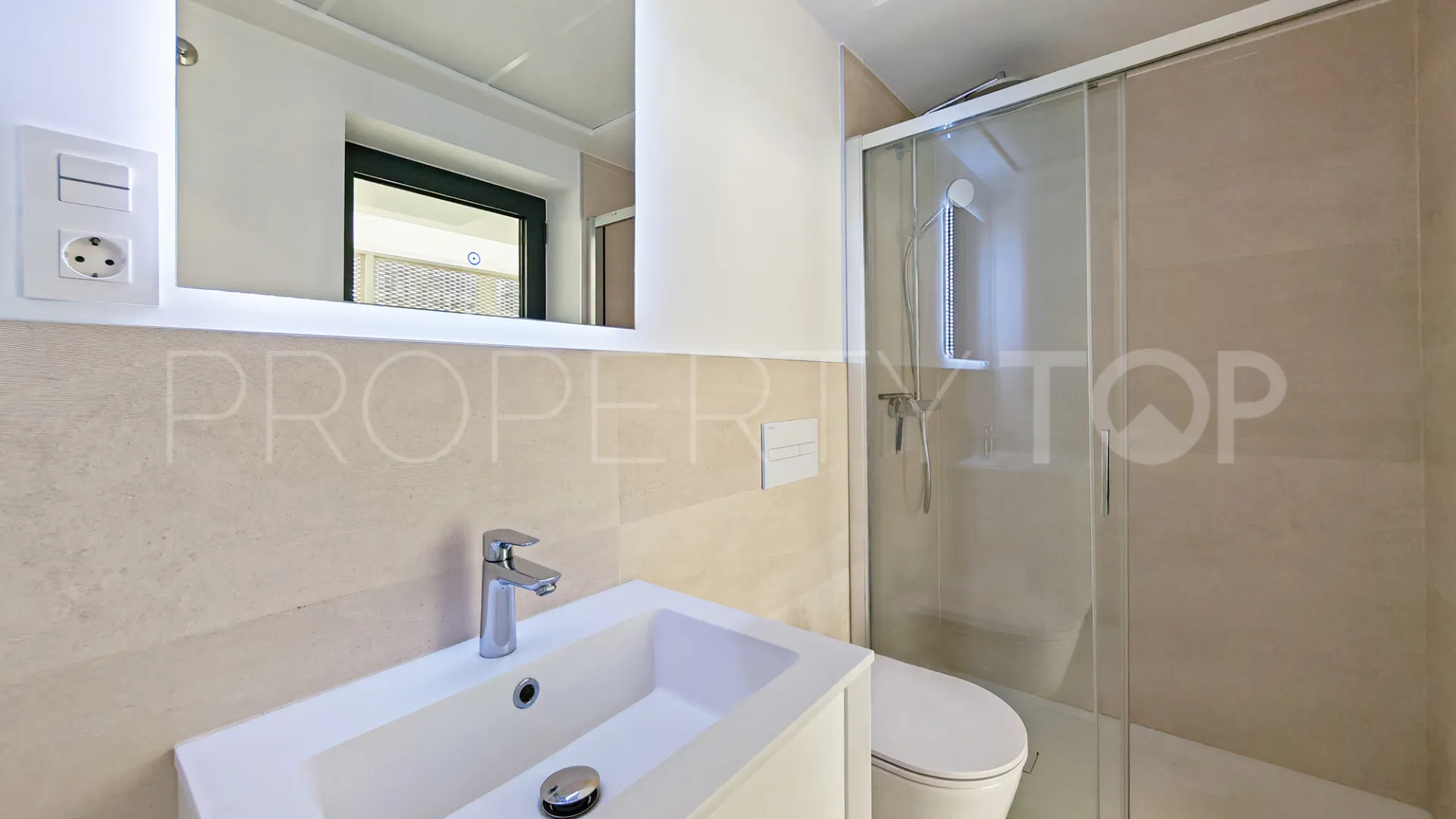 Apartment for sale in El Higueron with 2 bedrooms
