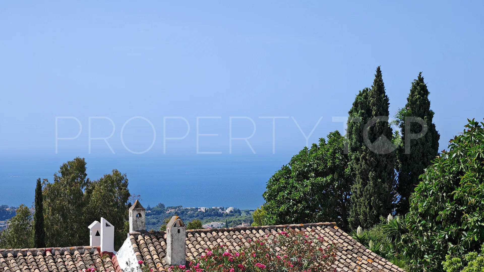 Town house in Los Altos de Marbella for sale