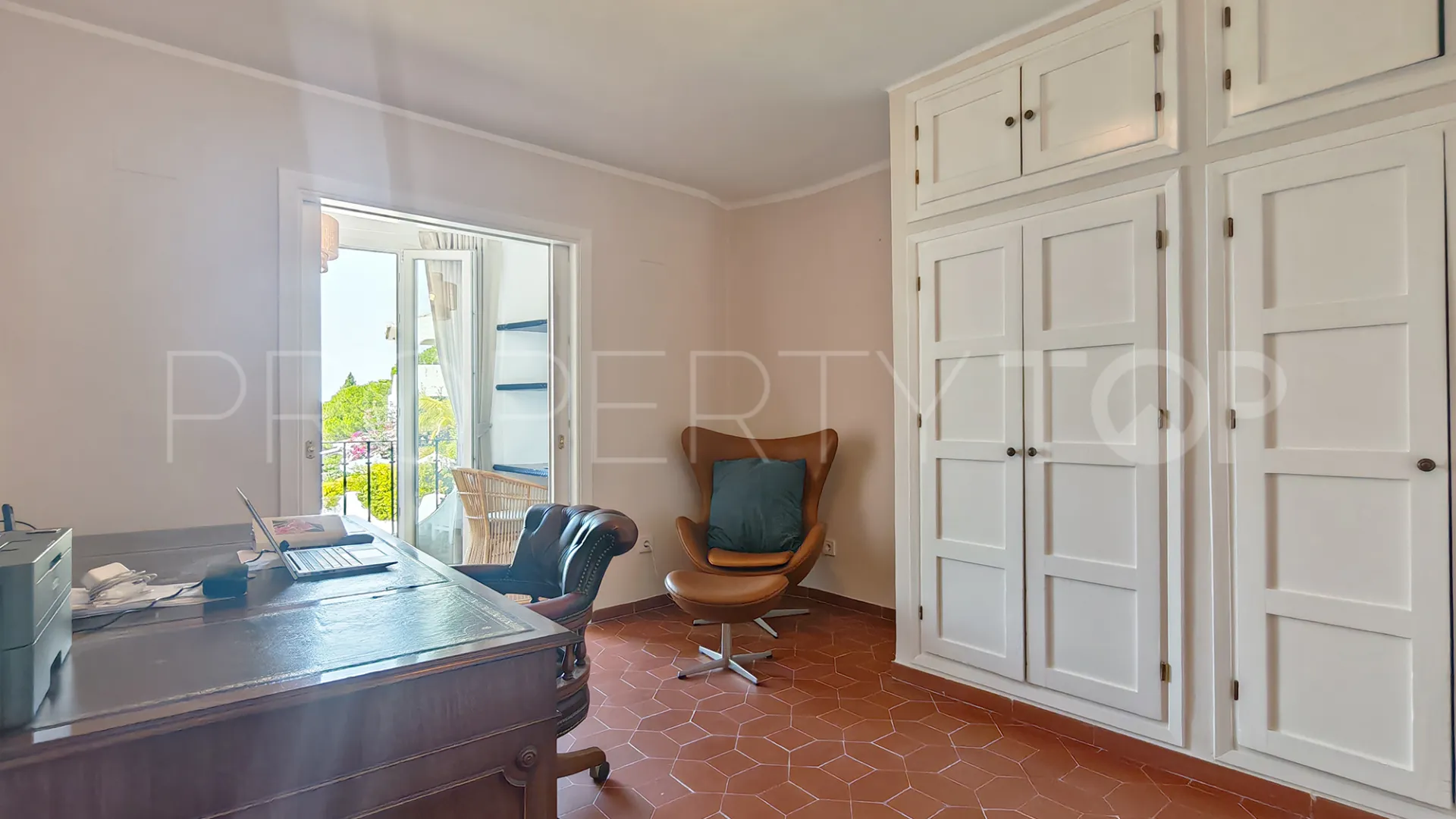 Town house in Los Altos de Marbella for sale