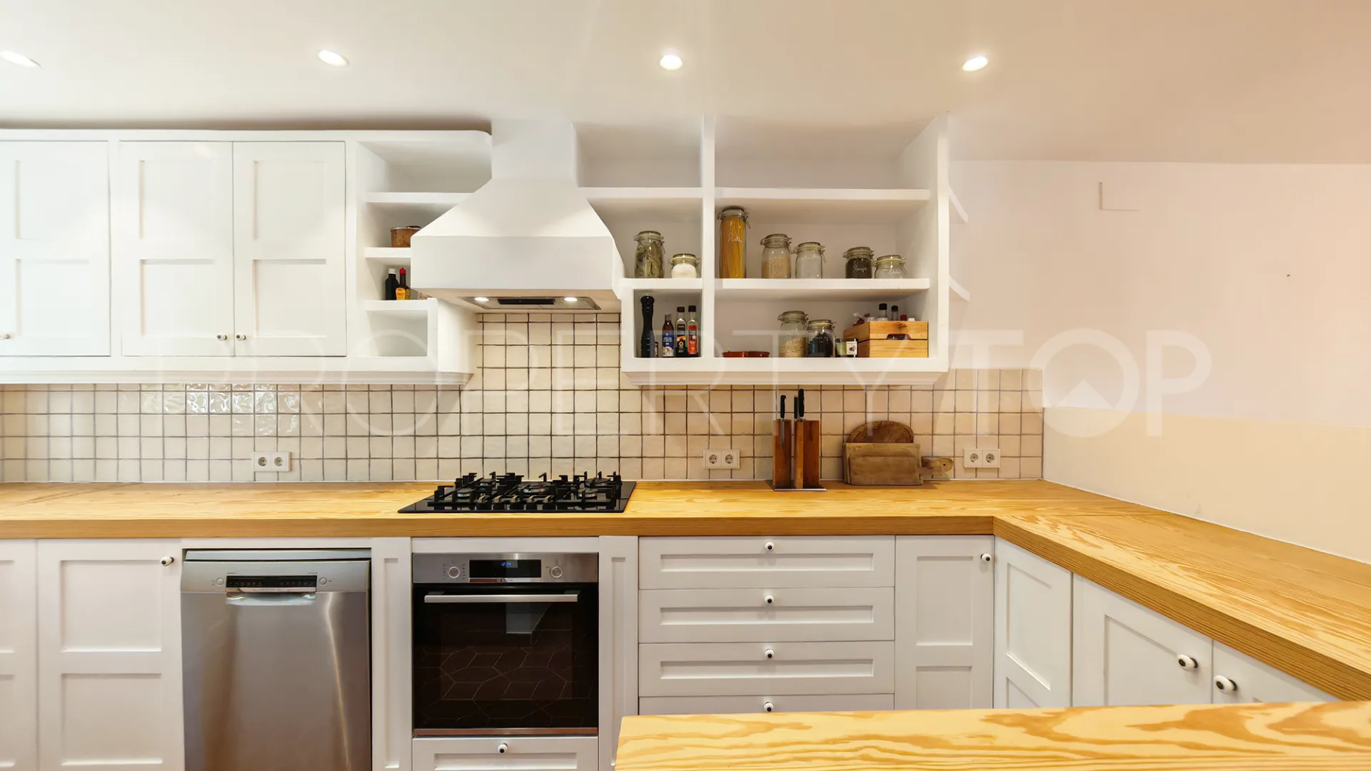 Town house in Los Altos de Marbella for sale