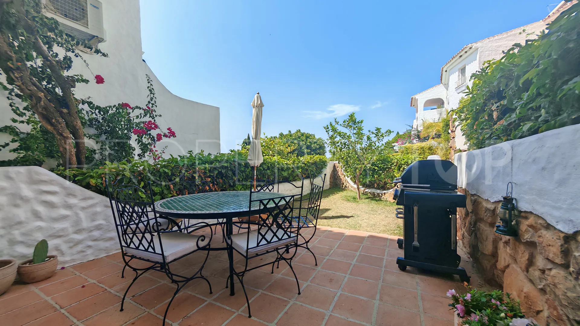 Town house in Los Altos de Marbella for sale