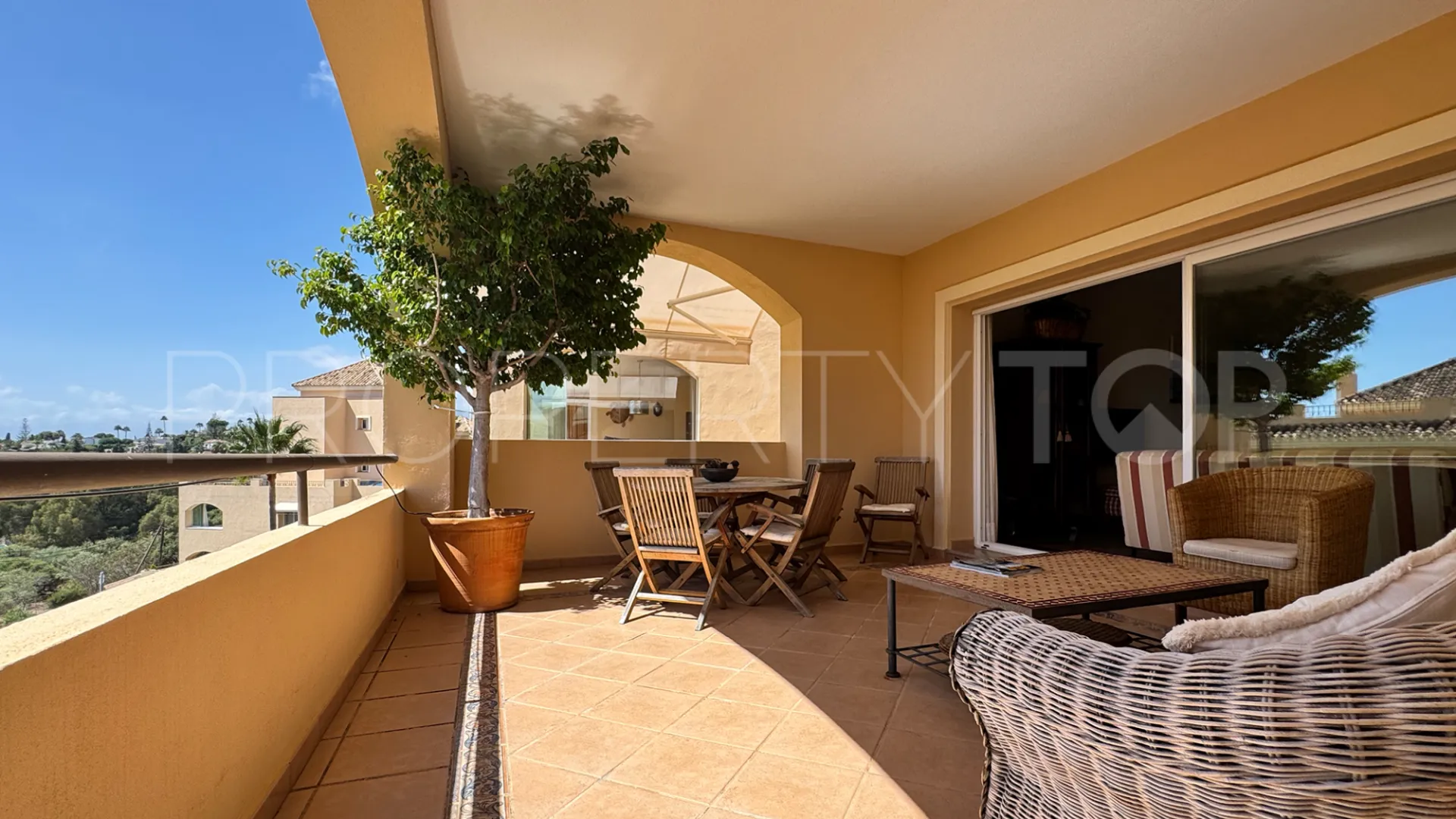 Se vende apartamento en Hacienda Elviria