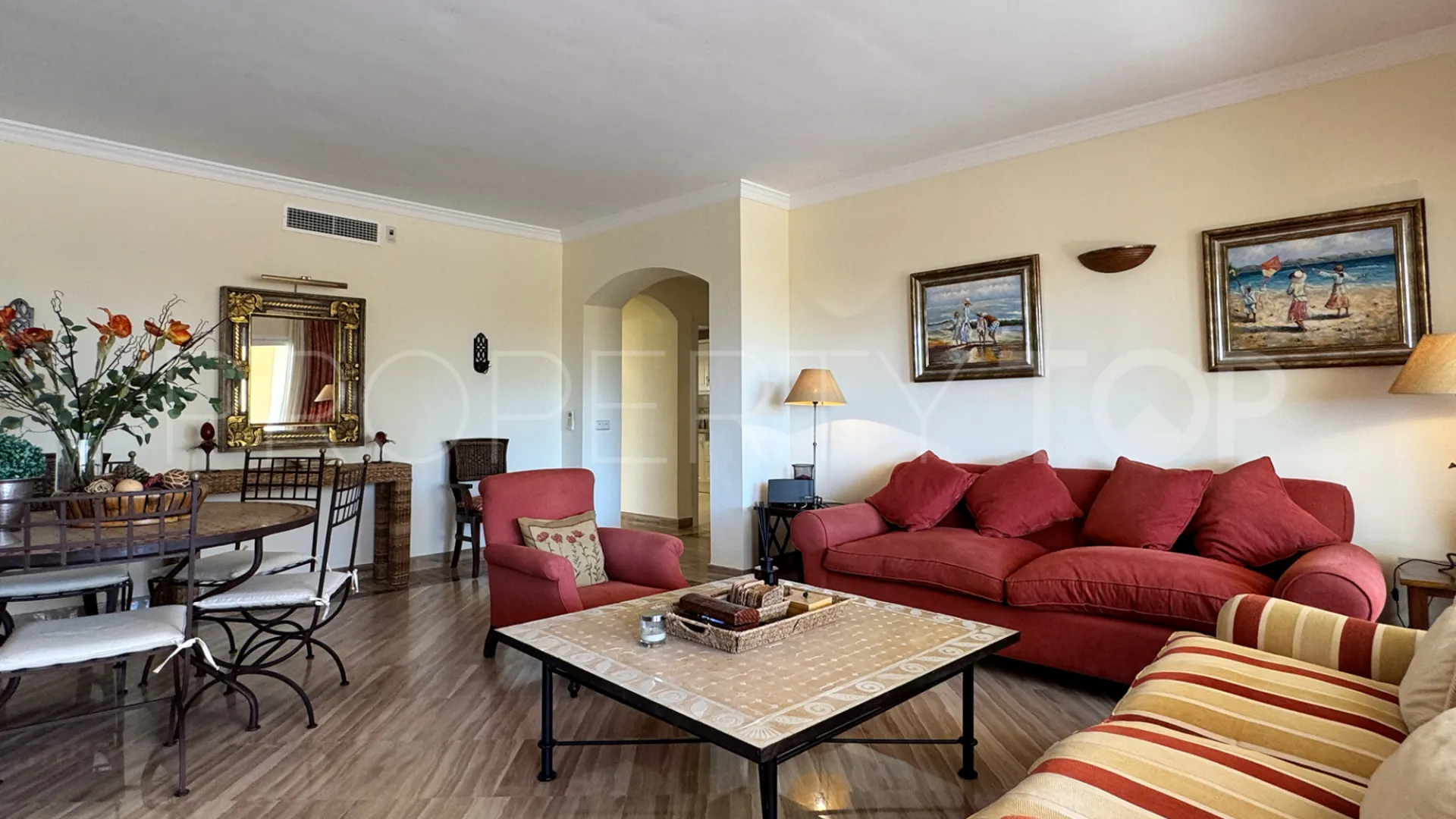 Se vende apartamento en Hacienda Elviria