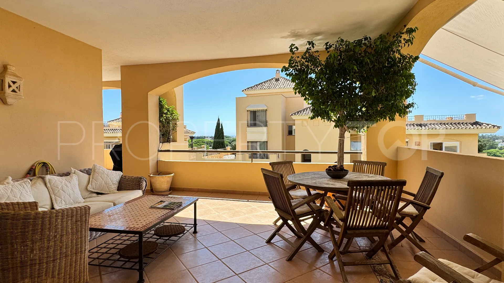 Se vende apartamento en Hacienda Elviria