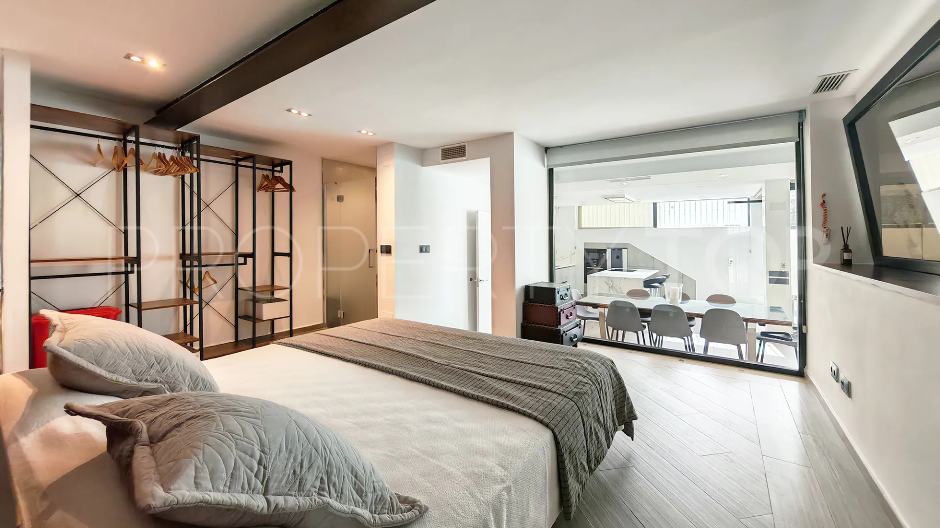 Villa a la venta en Riviera del Sol de 4 dormitorios