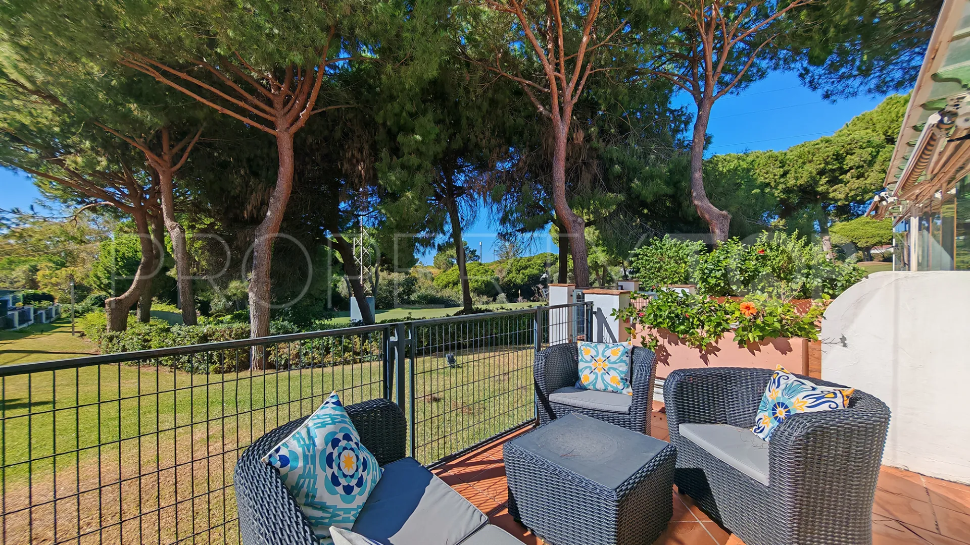 Cabopino 3 bedrooms town house for sale