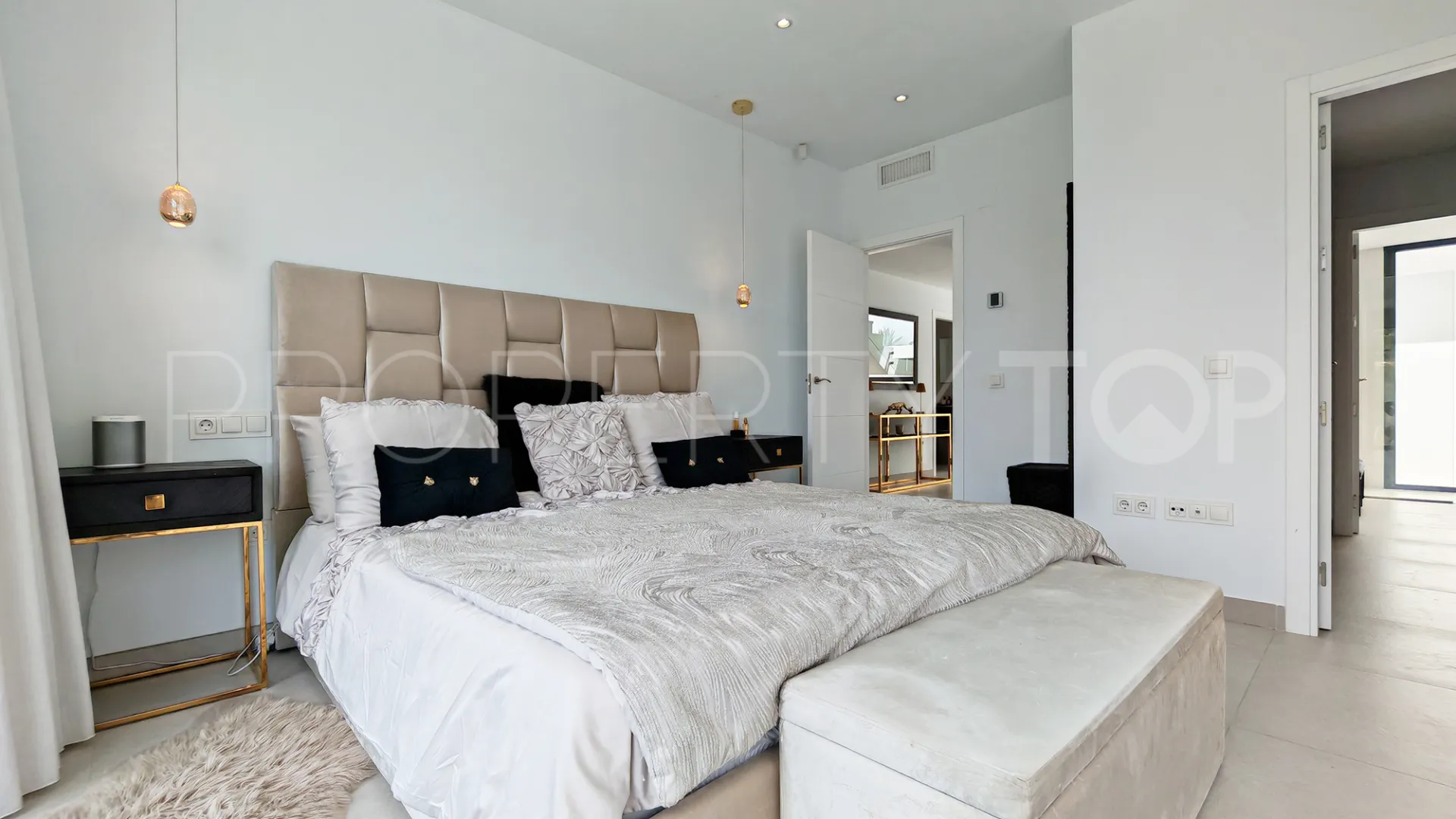 5 bedrooms La Resina Golf villa for sale