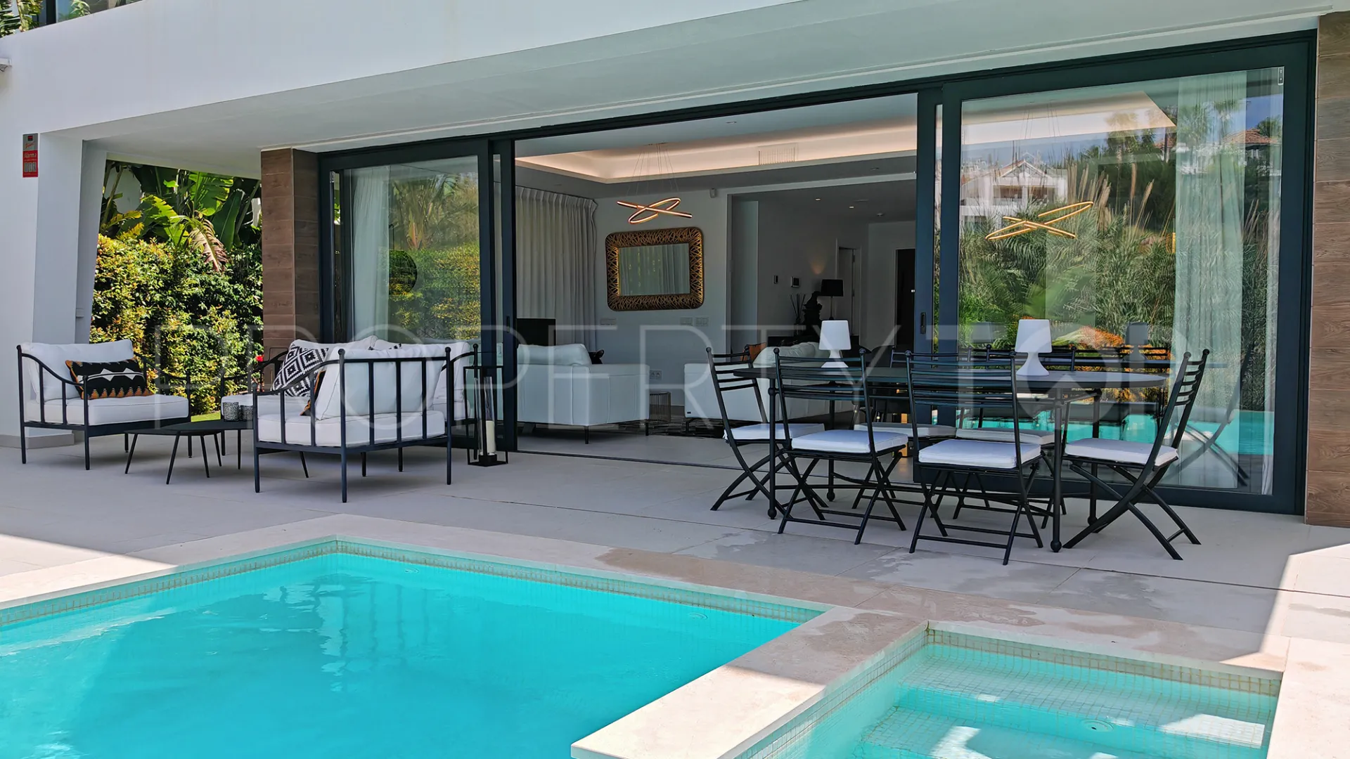 5 bedrooms La Resina Golf villa for sale