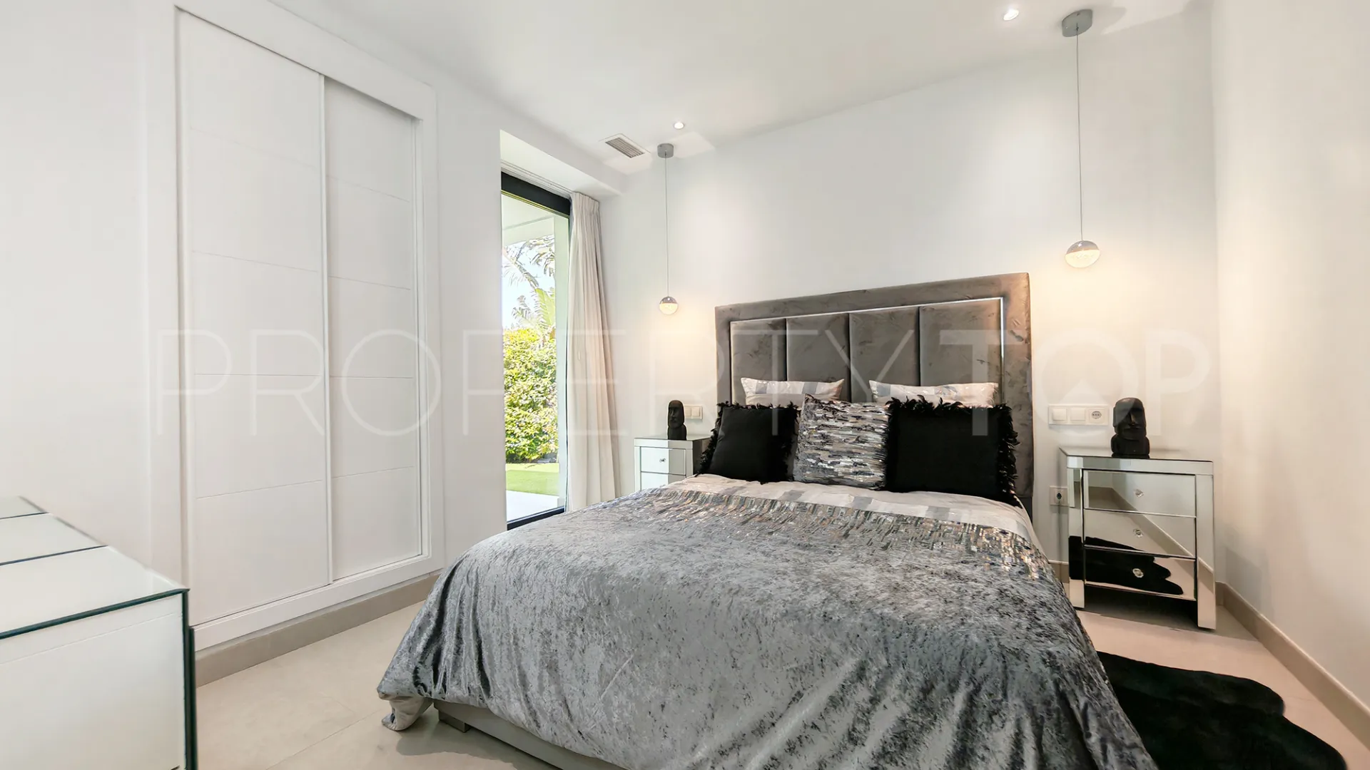 5 bedrooms La Resina Golf villa for sale
