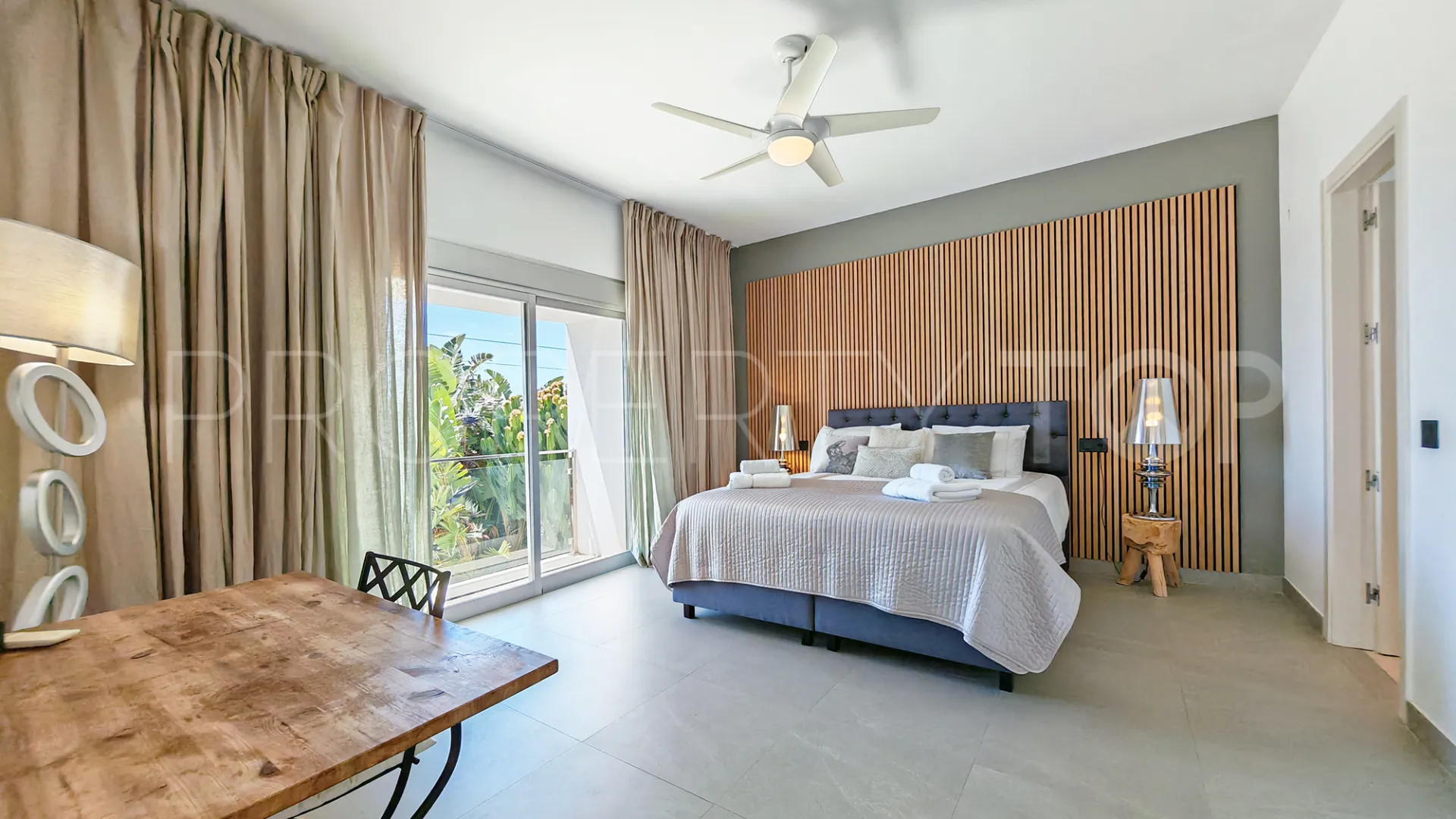 Villa de 3 dormitorios en venta en El Rosario
