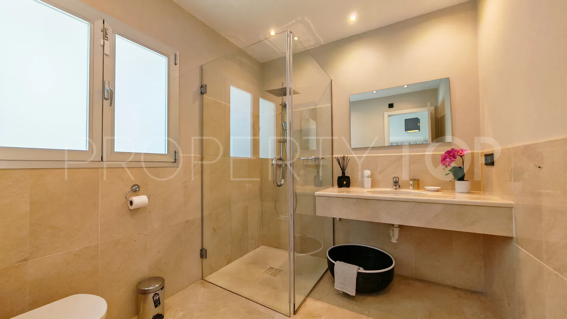 Villa de 3 dormitorios en venta en El Rosario