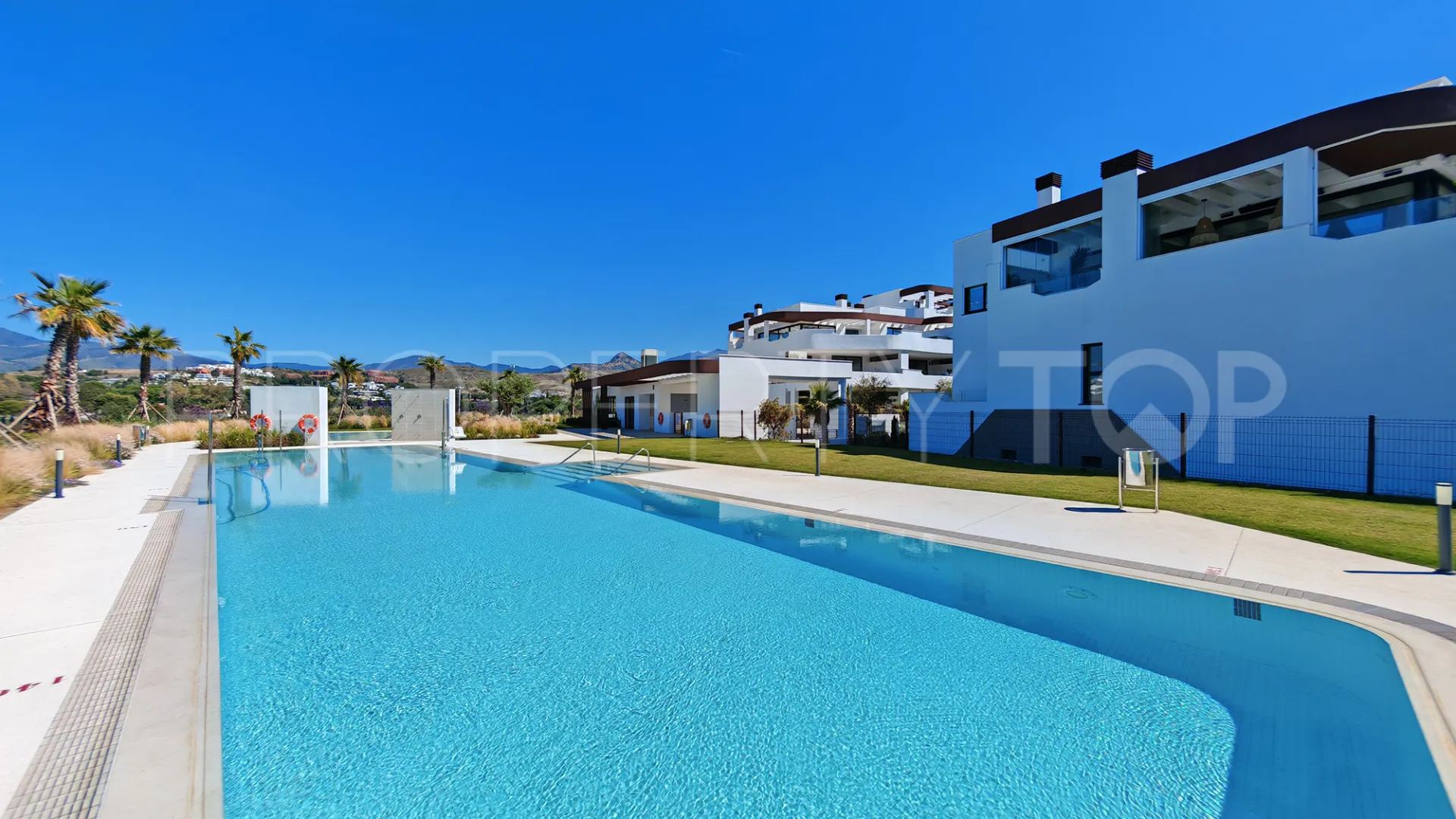 Apartamento planta baja con 2 dormitorios en venta en Cancelada