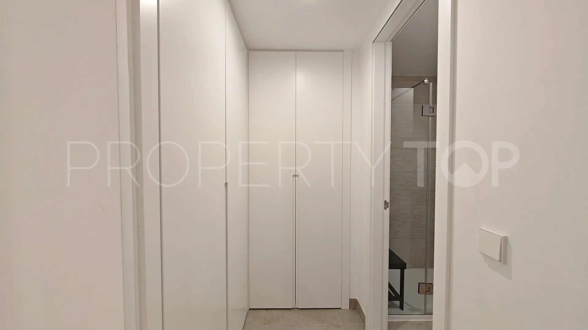 Apartamento planta baja con 2 dormitorios en venta en Cancelada