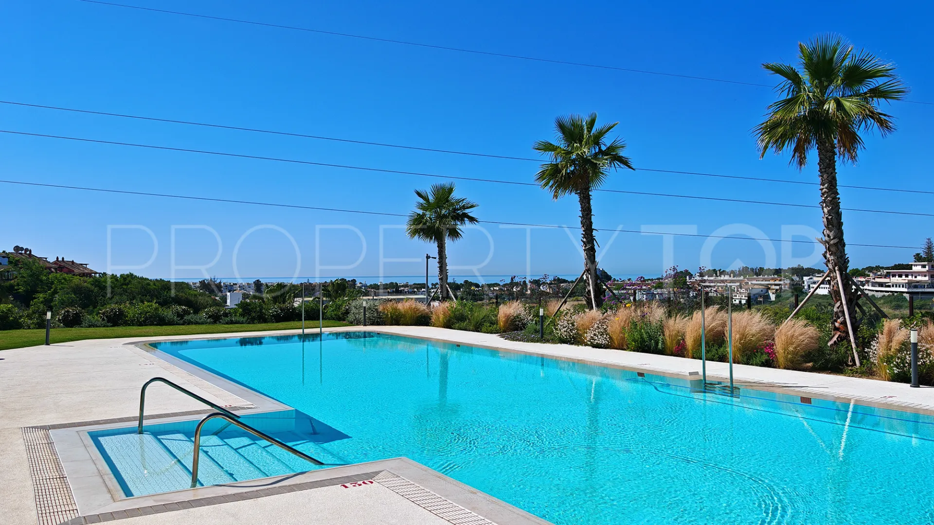 Apartamento planta baja con 2 dormitorios en venta en Cancelada