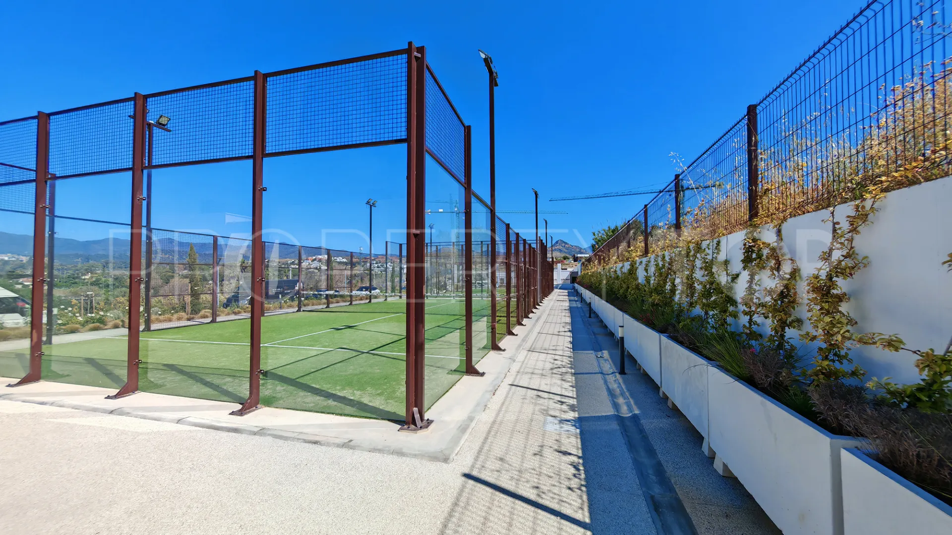 Apartamento planta baja con 2 dormitorios en venta en Cancelada
