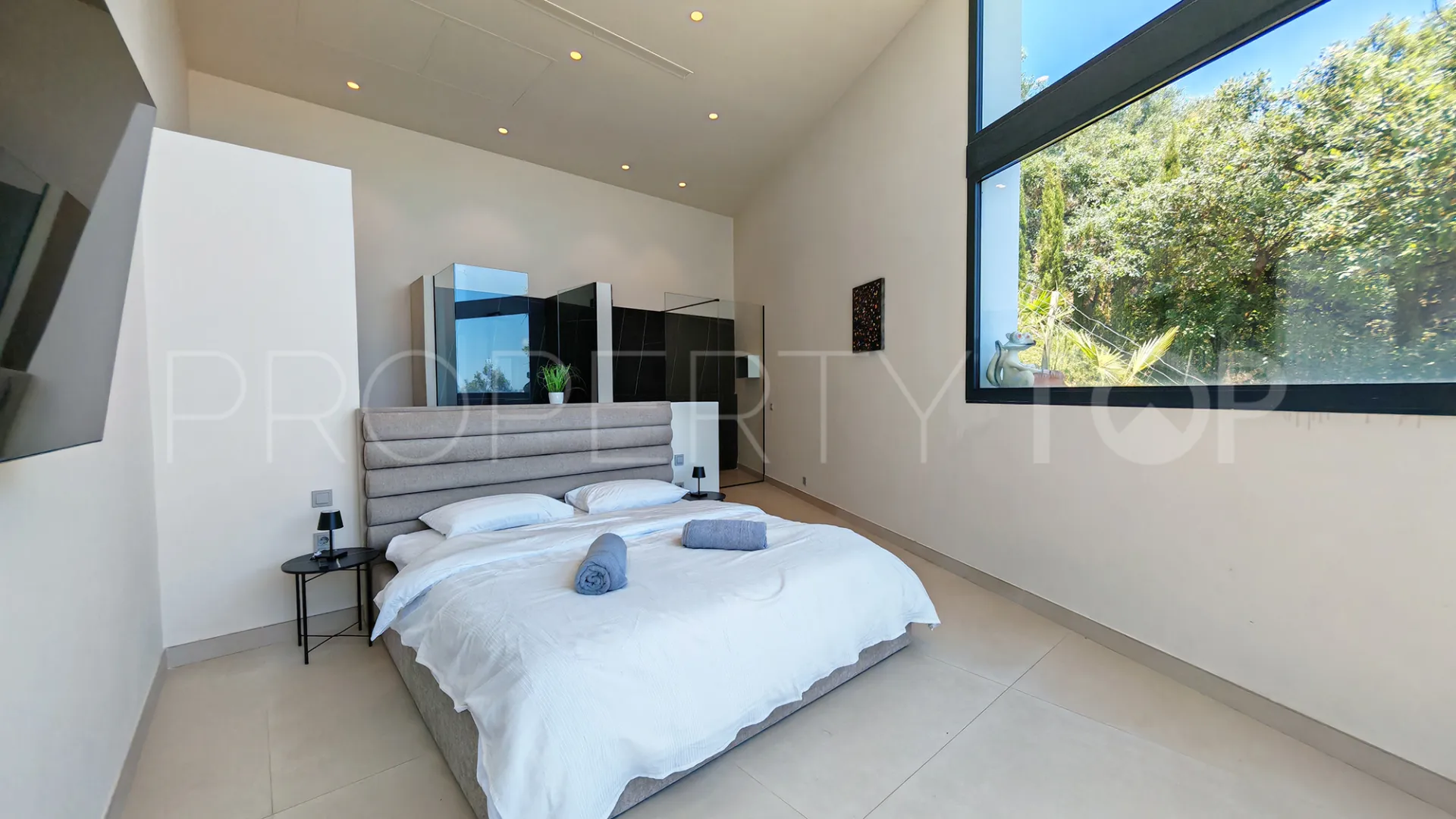 Los Altos de los Monteros 4 bedrooms villa for sale