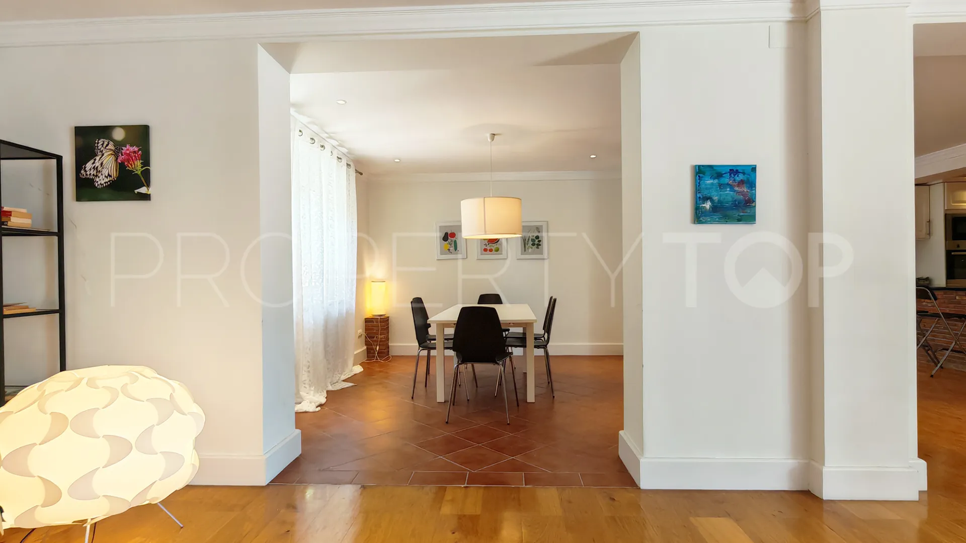 Villa a la venta en Marbesa