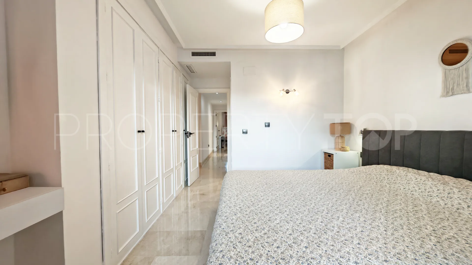2 bedrooms ground floor apartment for sale in El Soto de Marbella