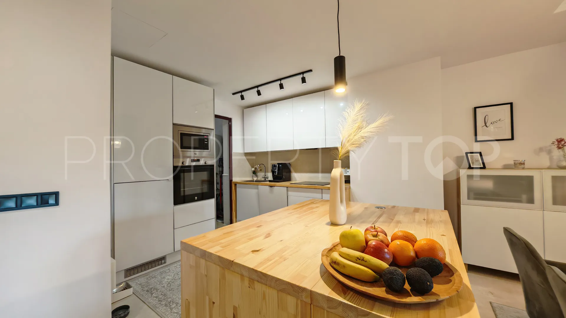 2 bedrooms ground floor apartment for sale in El Soto de Marbella