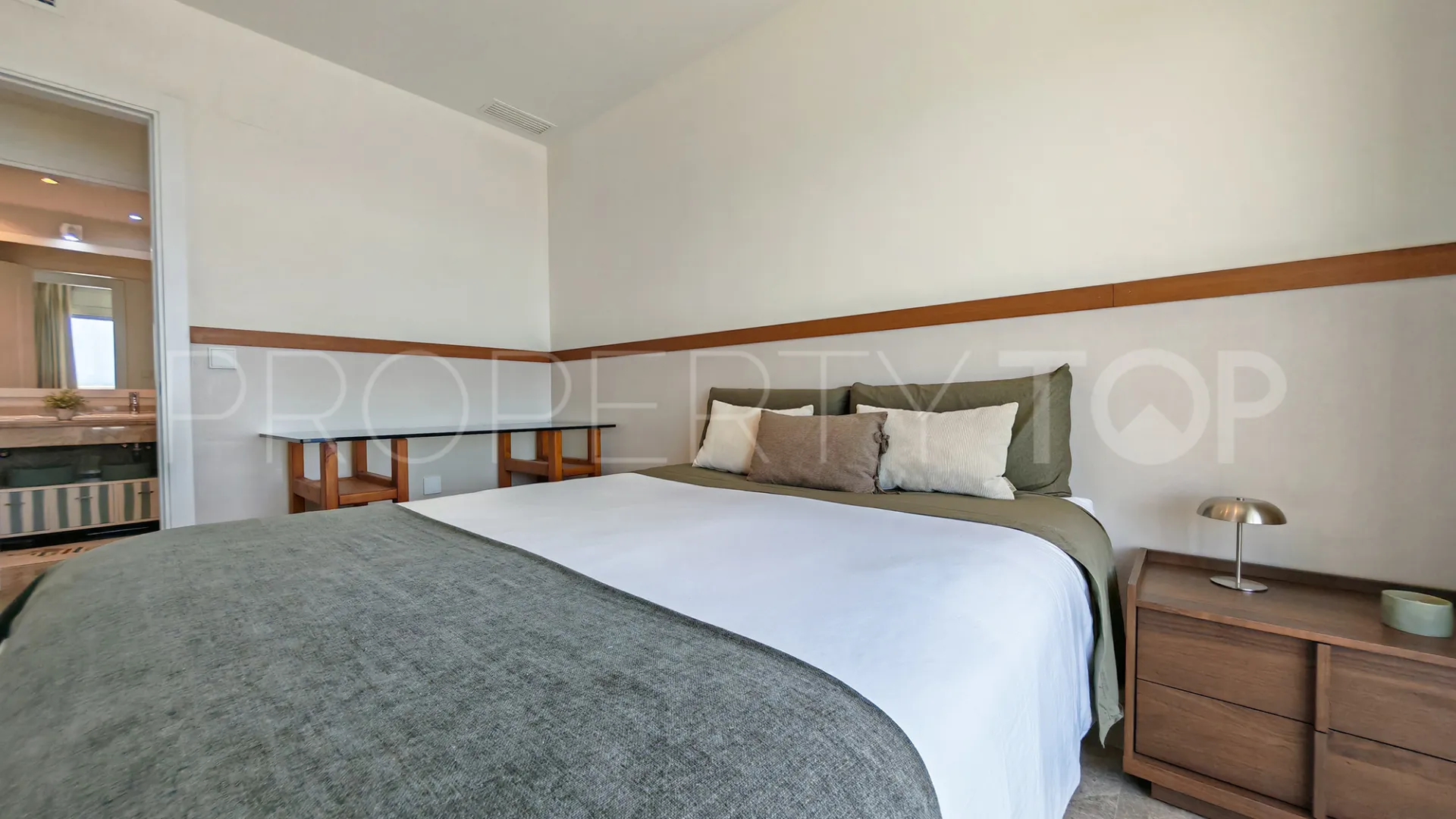 For sale duplex with 3 bedrooms in Santa Clara
