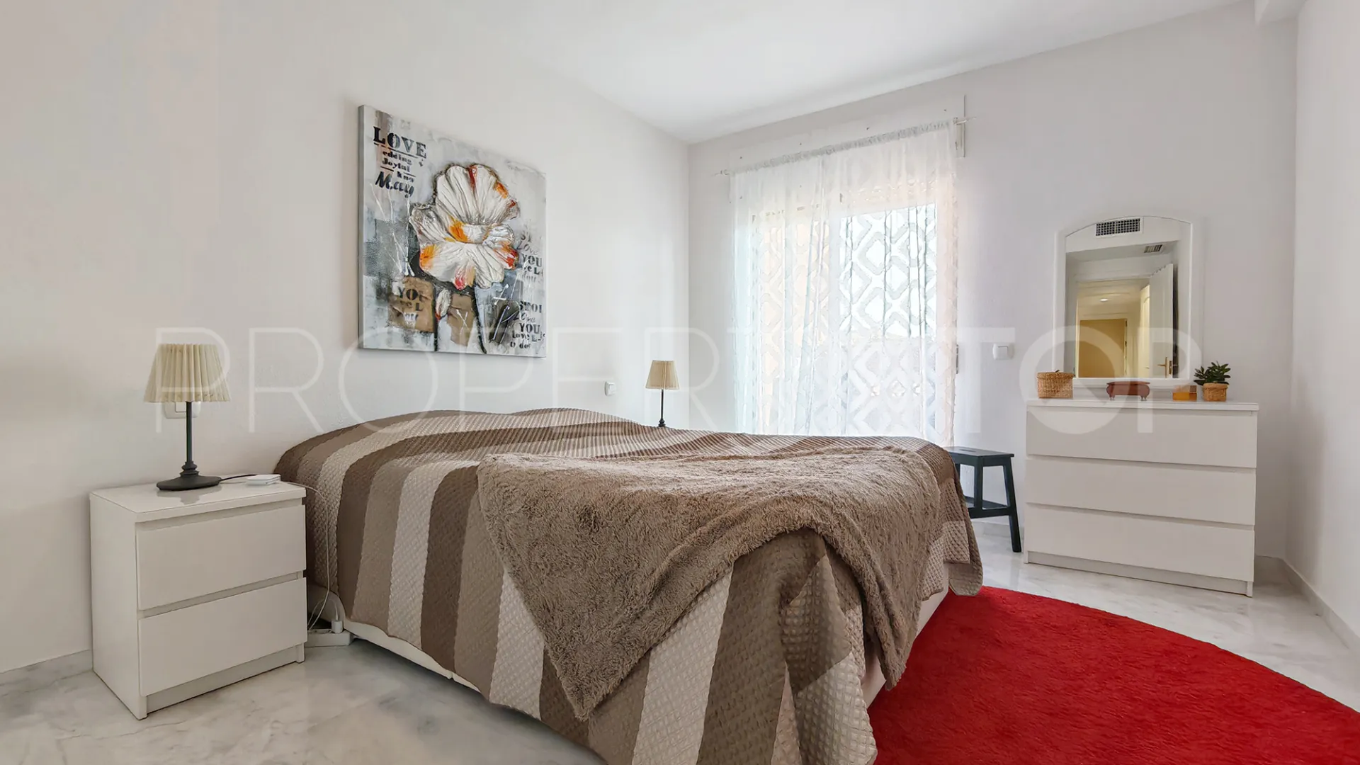 Apartamento en venta en La Reserva de Marbella de 2 dormitorios