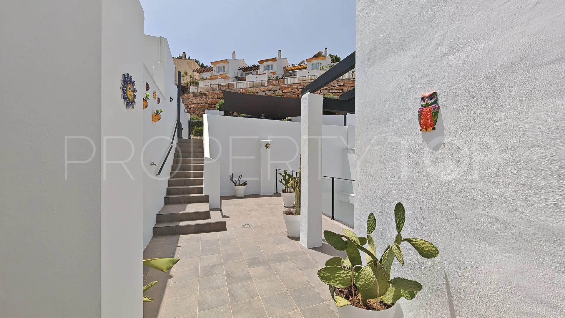 3 bedrooms town house for sale in Elviria Hills