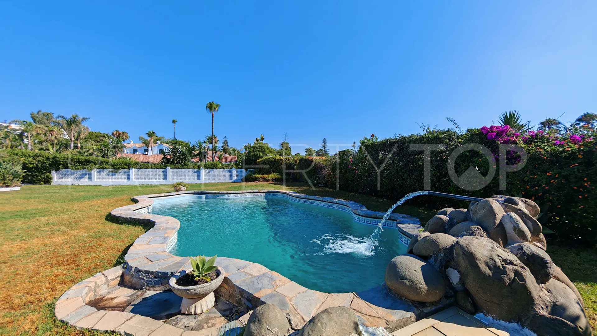 Guadalmina Baja villa for sale