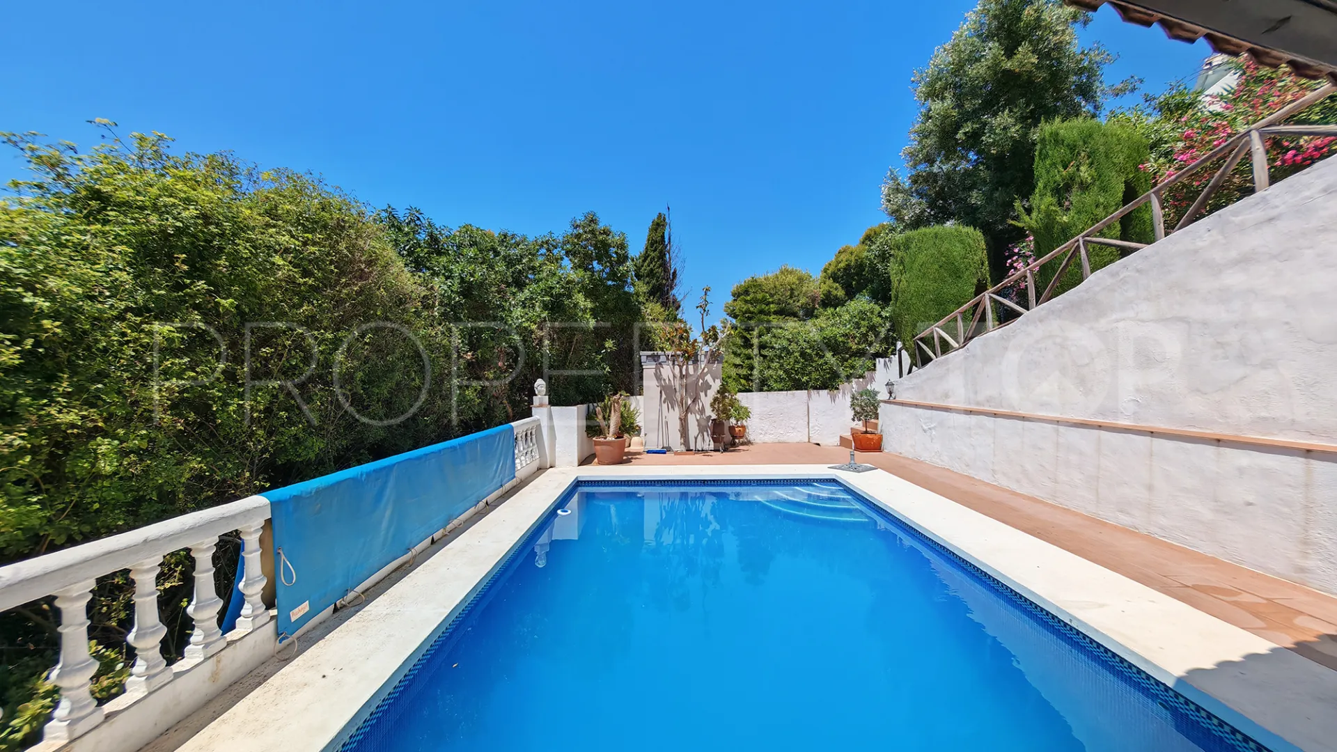 Villa for sale in Cala de Mijas with 3 bedrooms