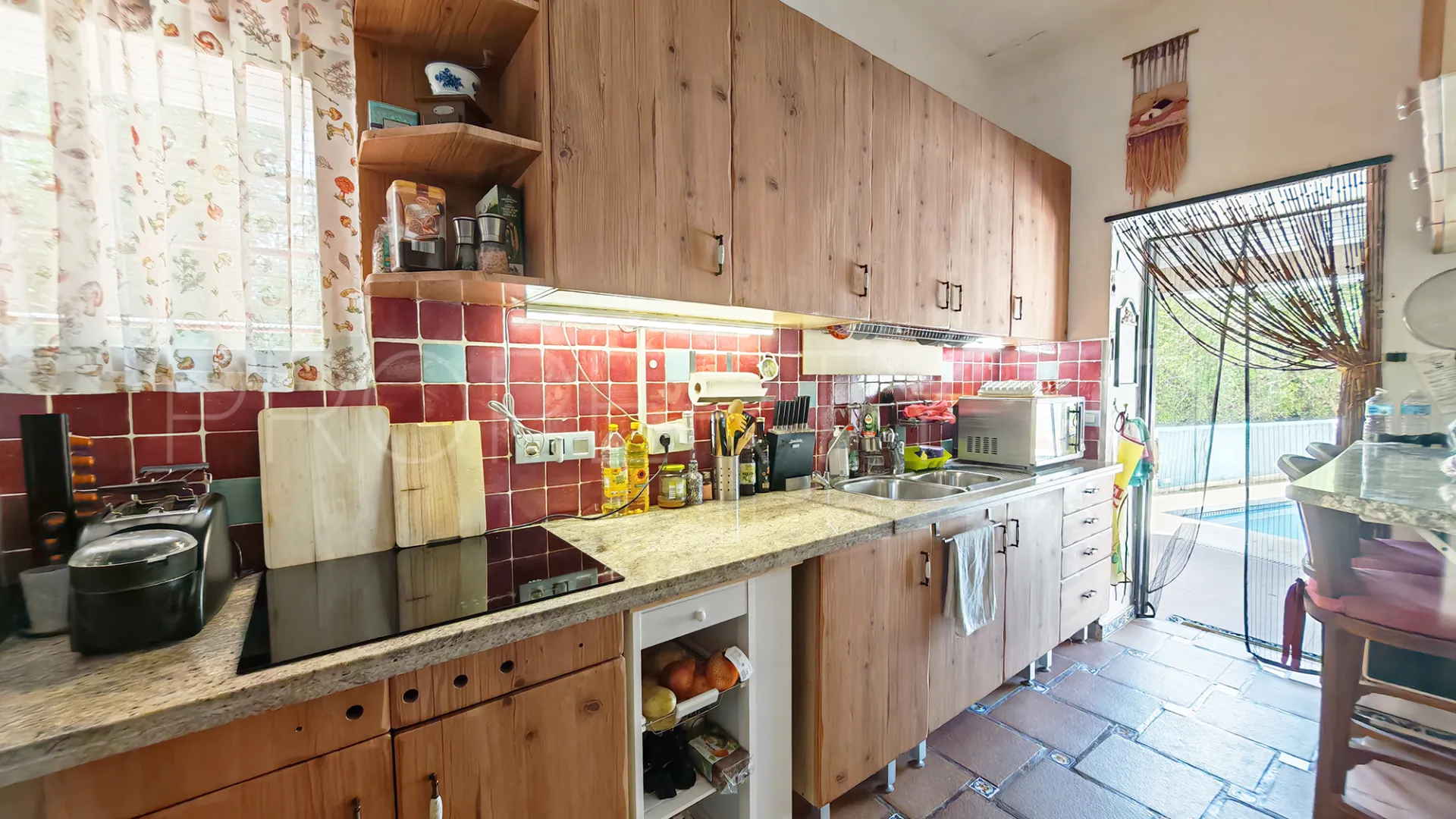Villa for sale in Cala de Mijas with 3 bedrooms