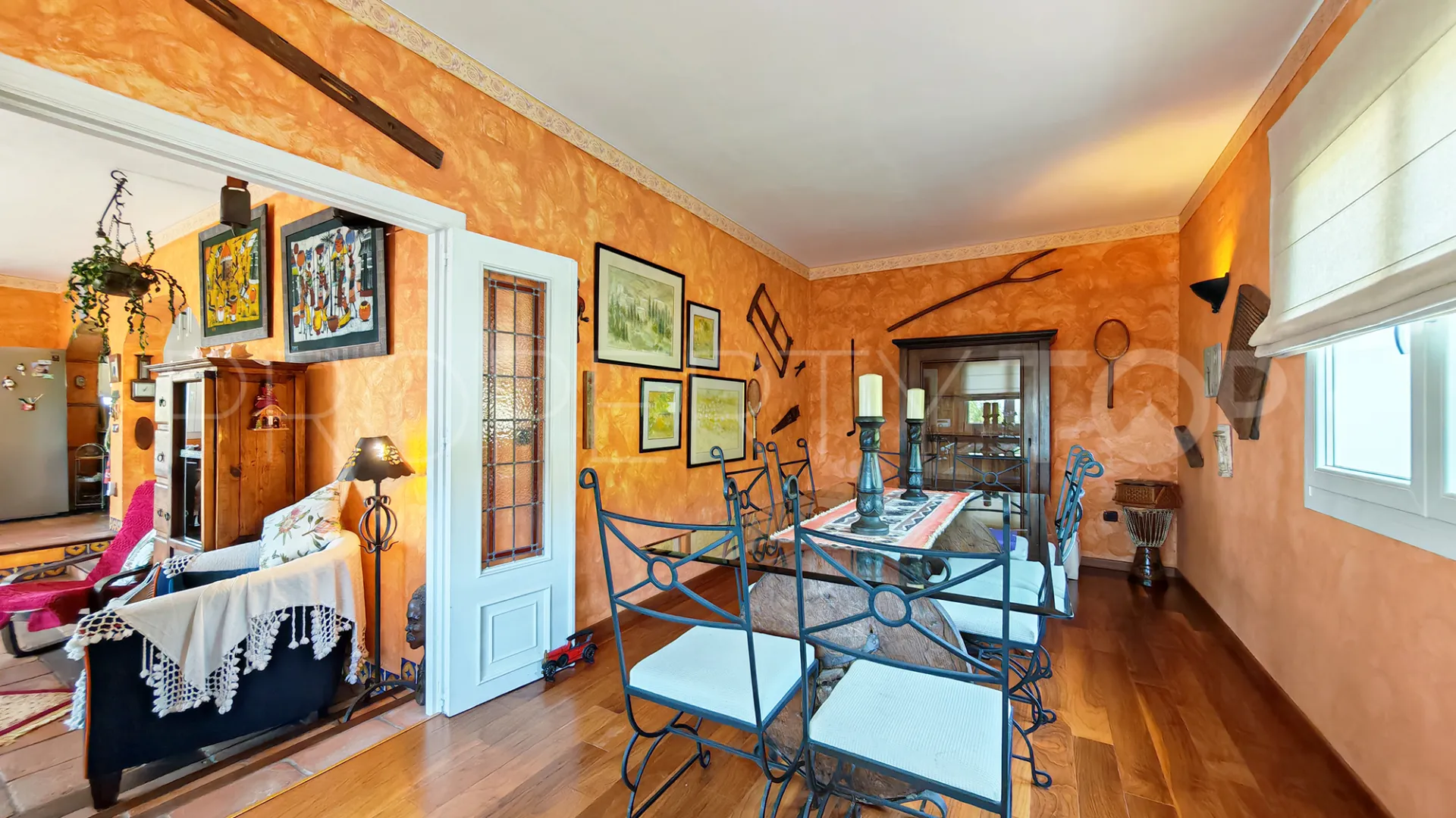 Villa for sale in Cala de Mijas with 3 bedrooms