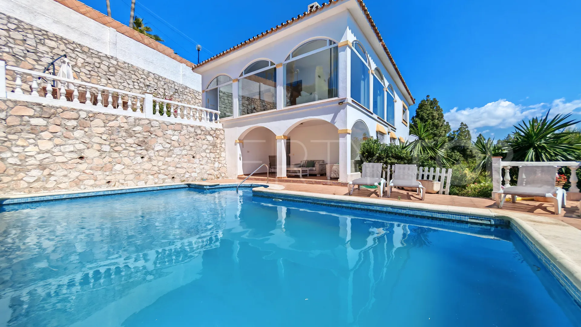 Villa en venta en El Chaparral de 4 dormitorios