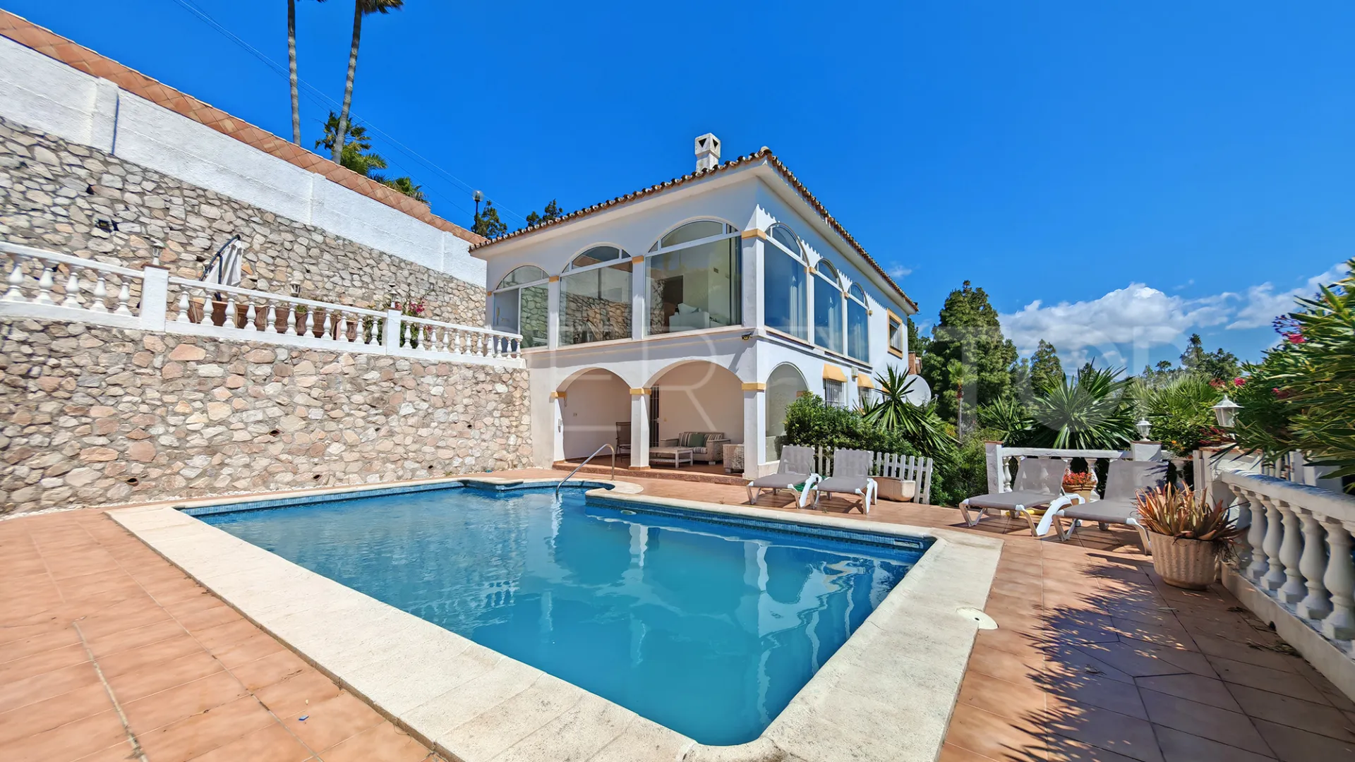 Villa en venta en El Chaparral de 4 dormitorios
