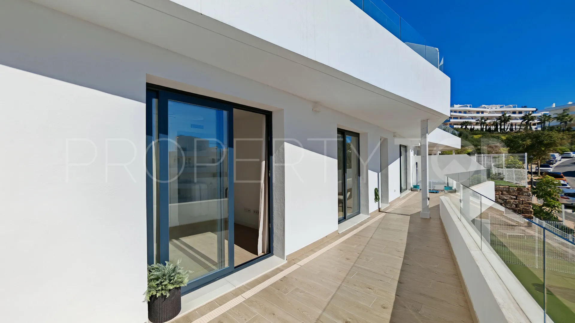 Estepona 2 bedrooms apartment for sale